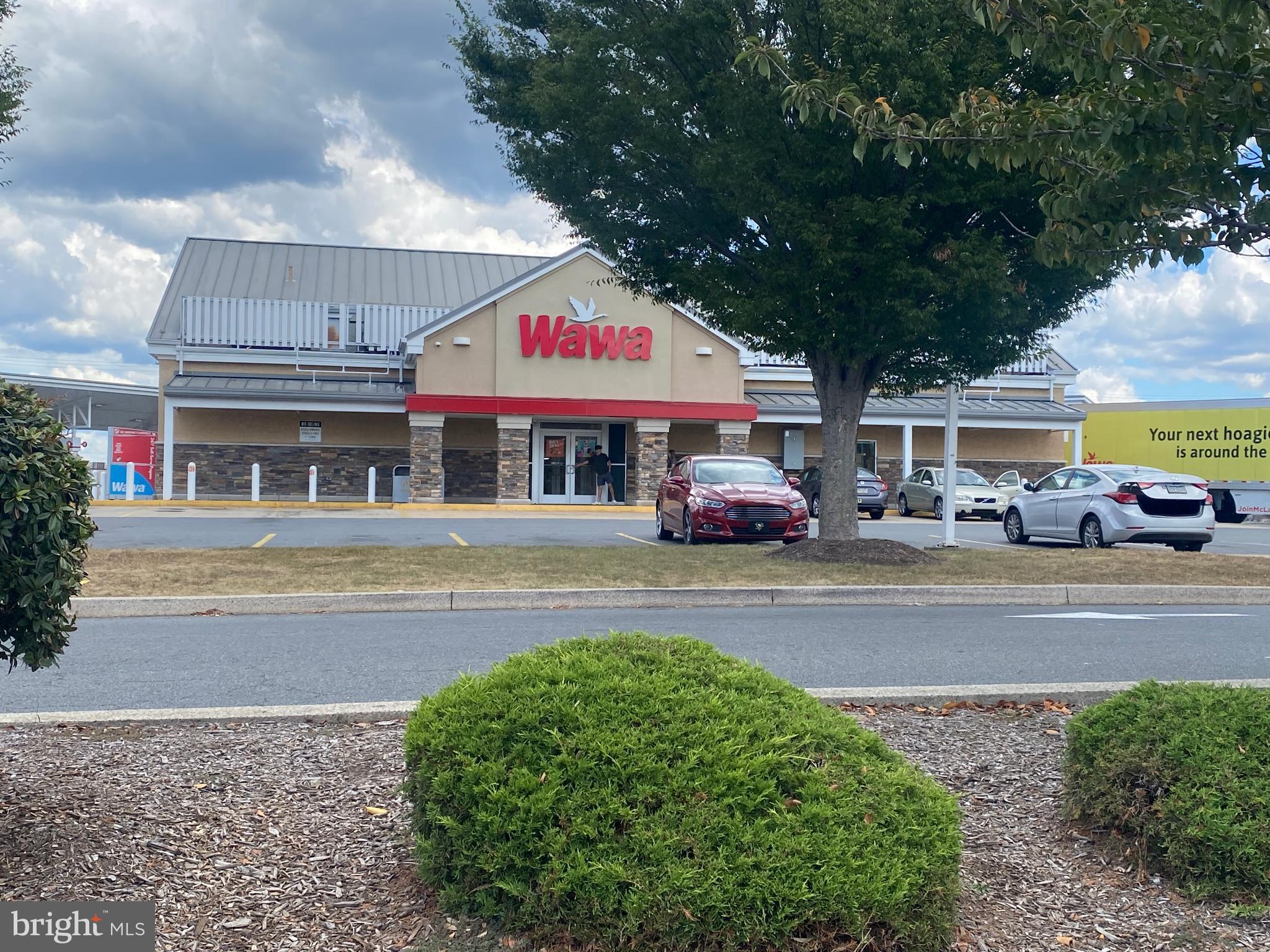 AMITY GARDENS - Residential