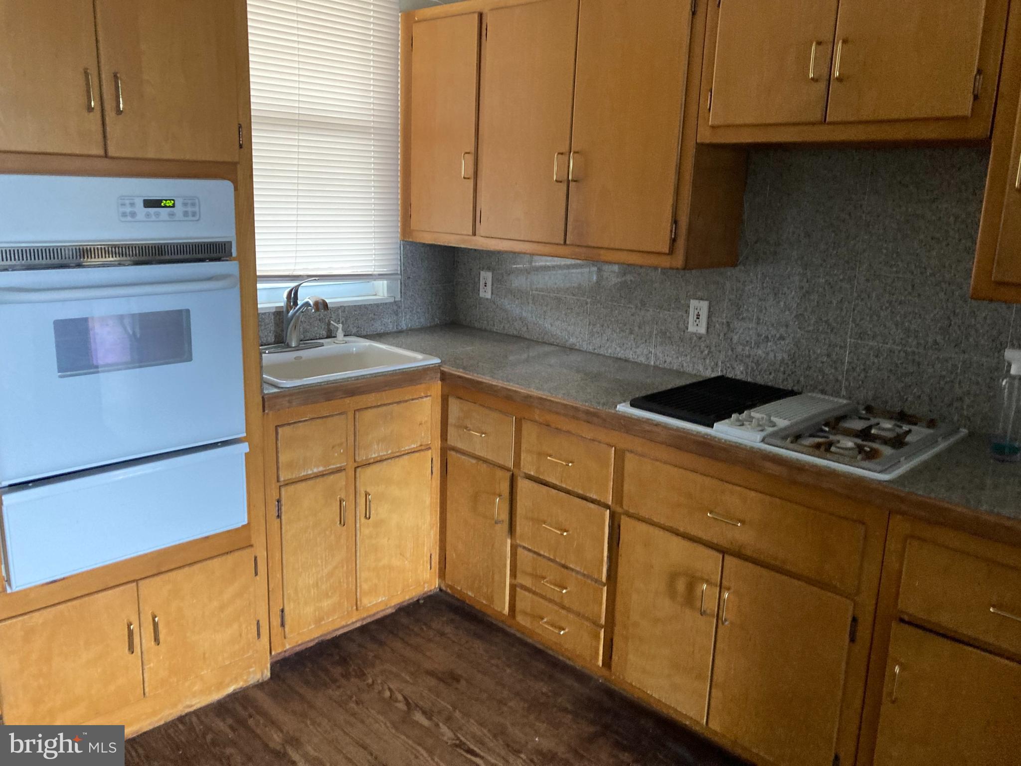 HAMPDEN HISTORIC DISTRICT - Residential Lease