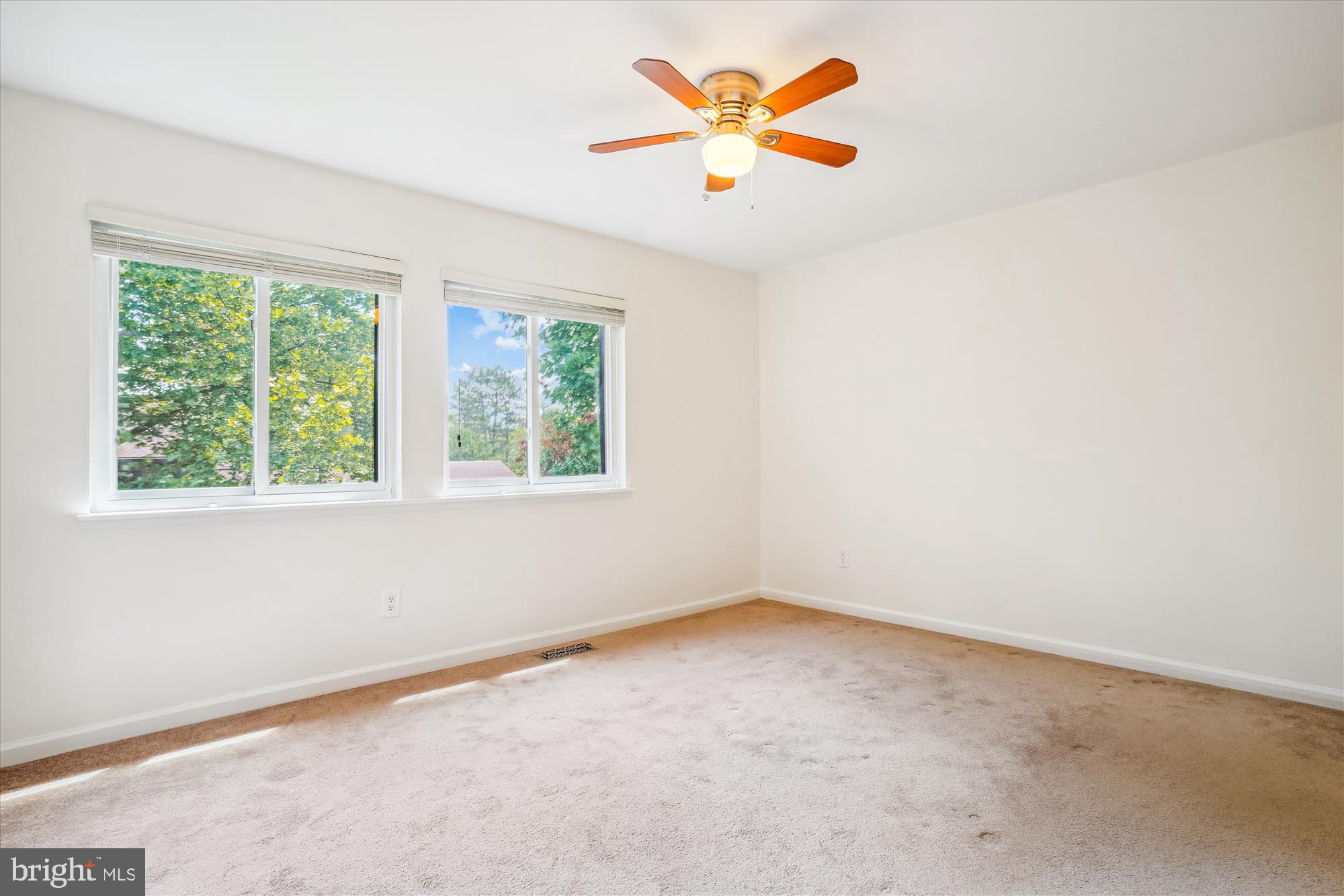 COVINGTON - Residential