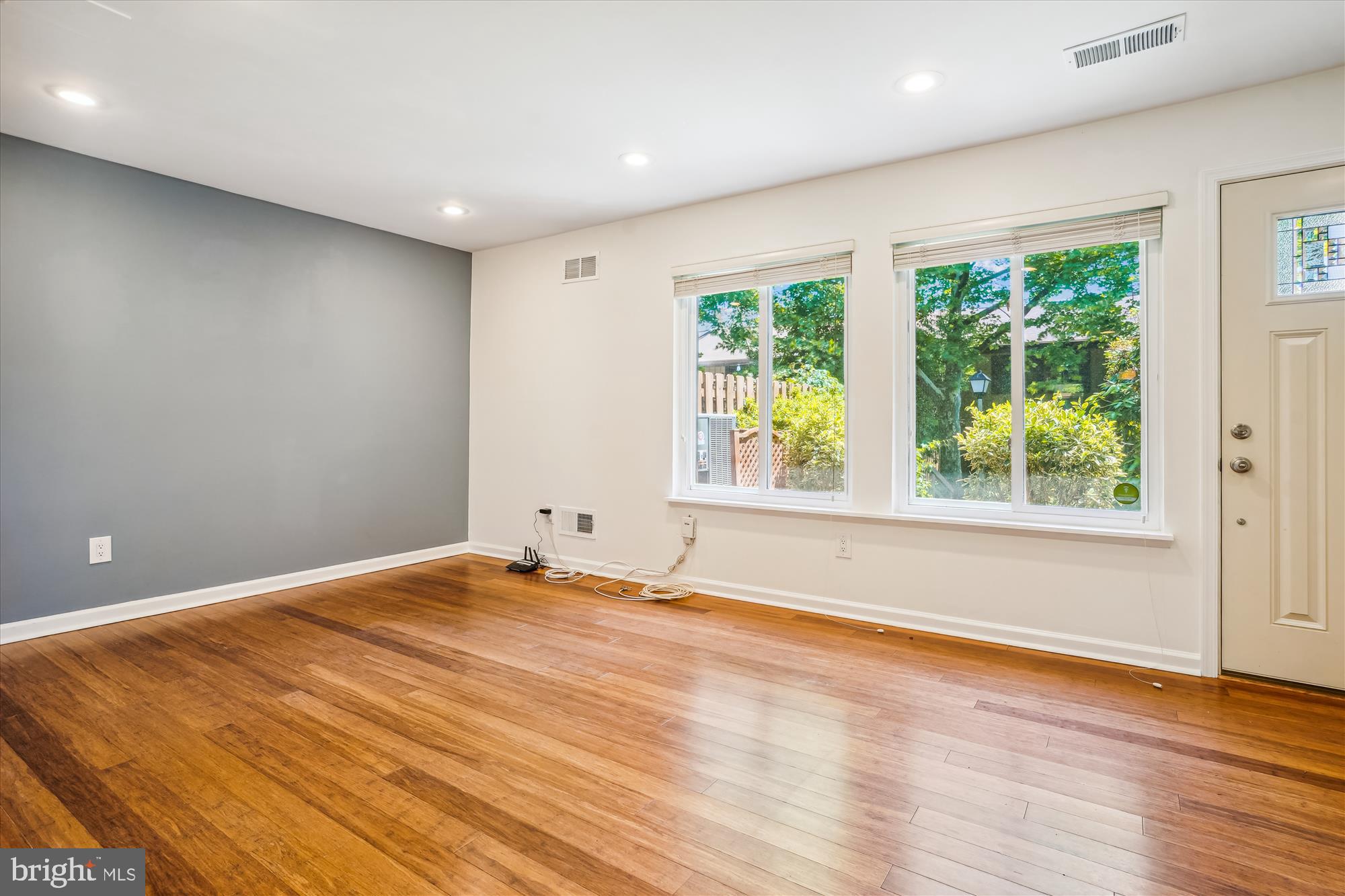COVINGTON - Residential
