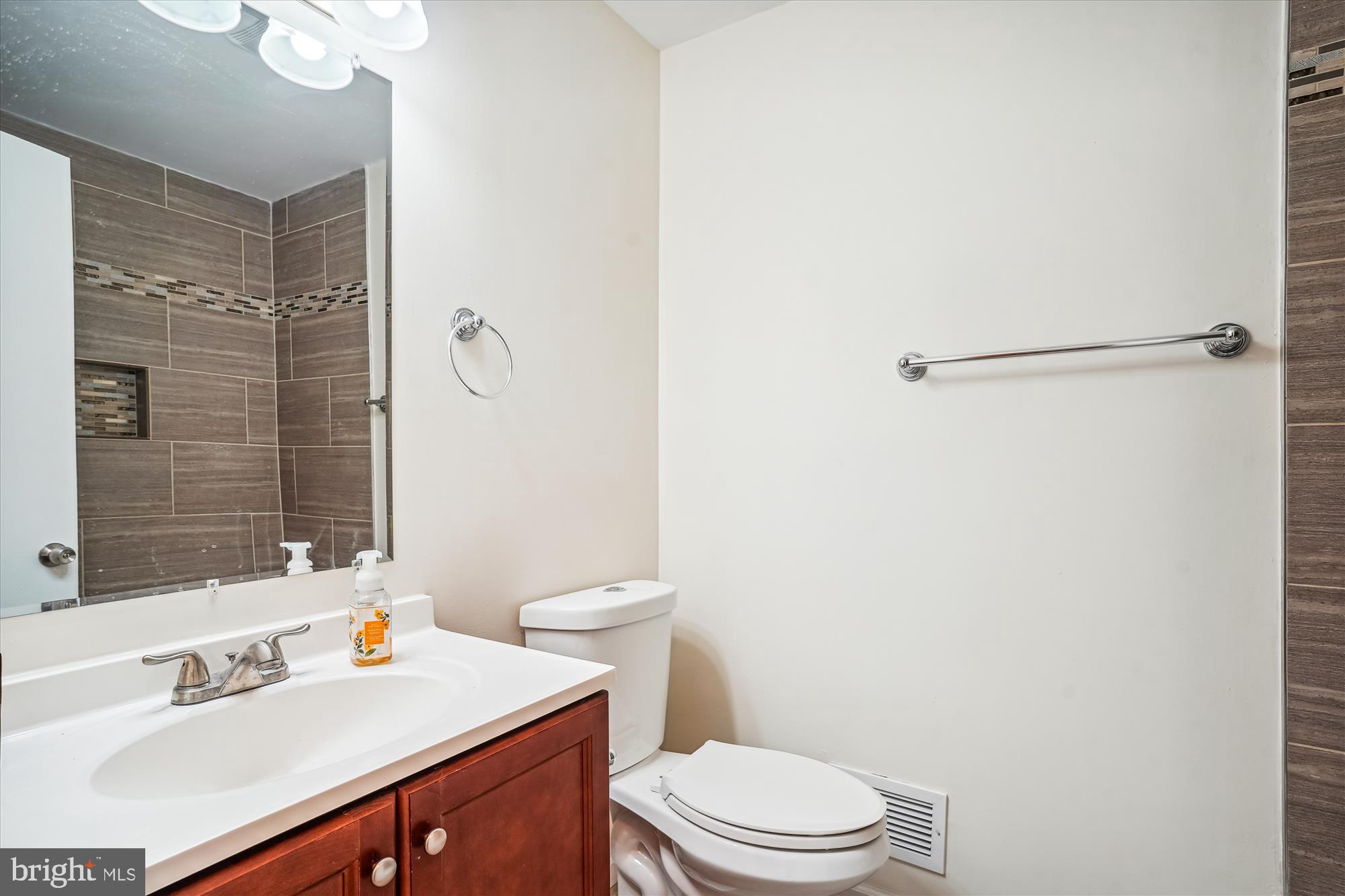 COVINGTON - Residential