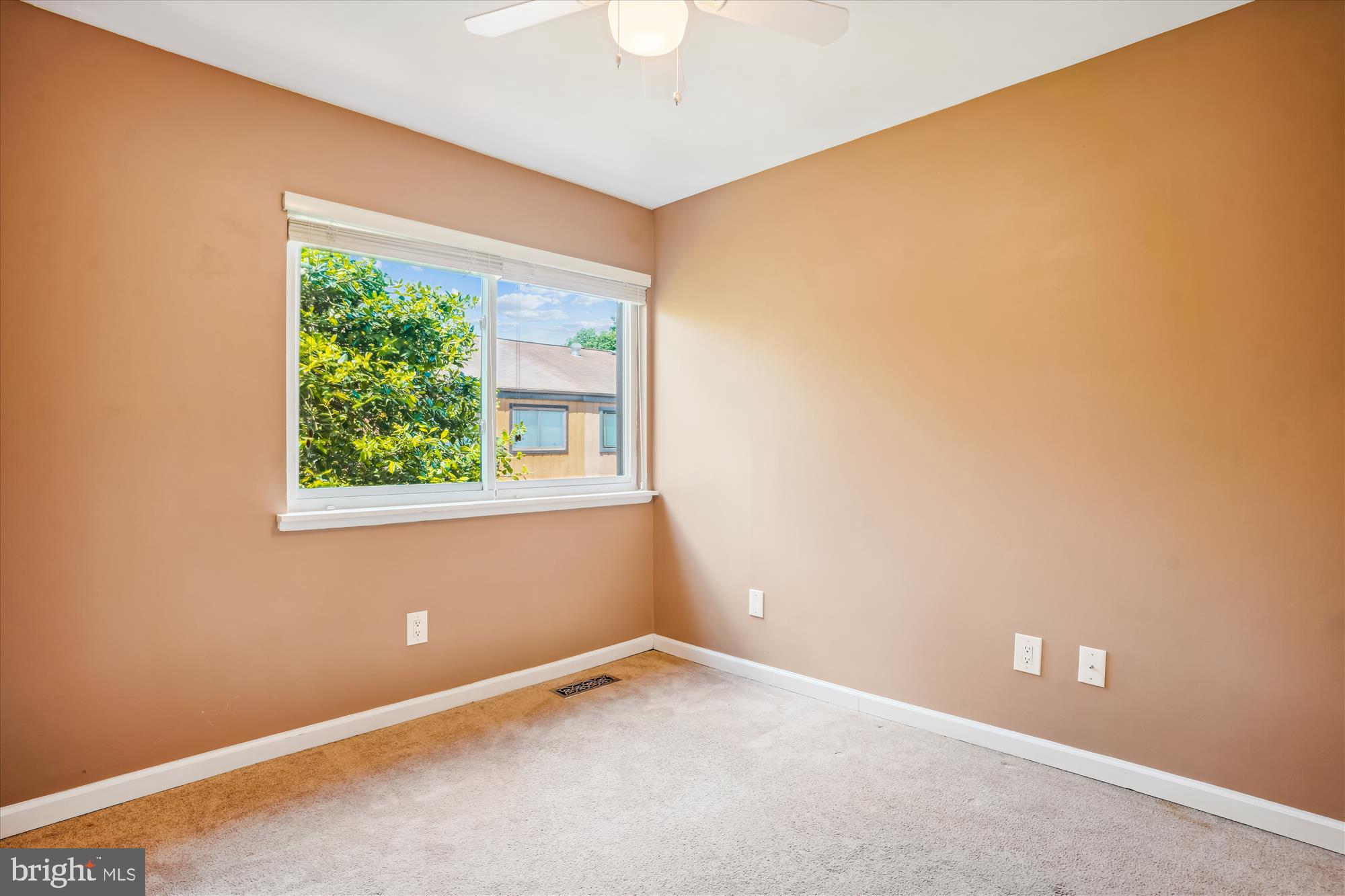 COVINGTON - Residential