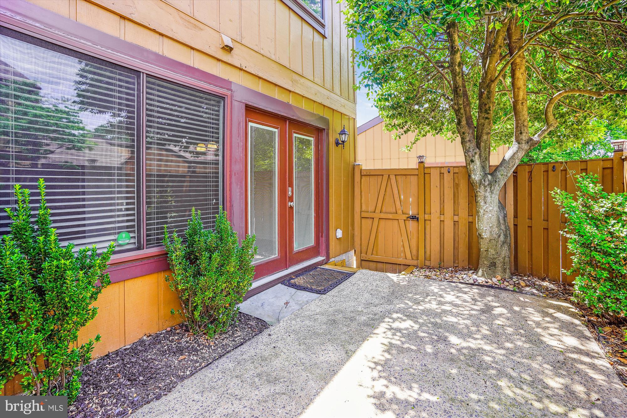 COVINGTON - Residential