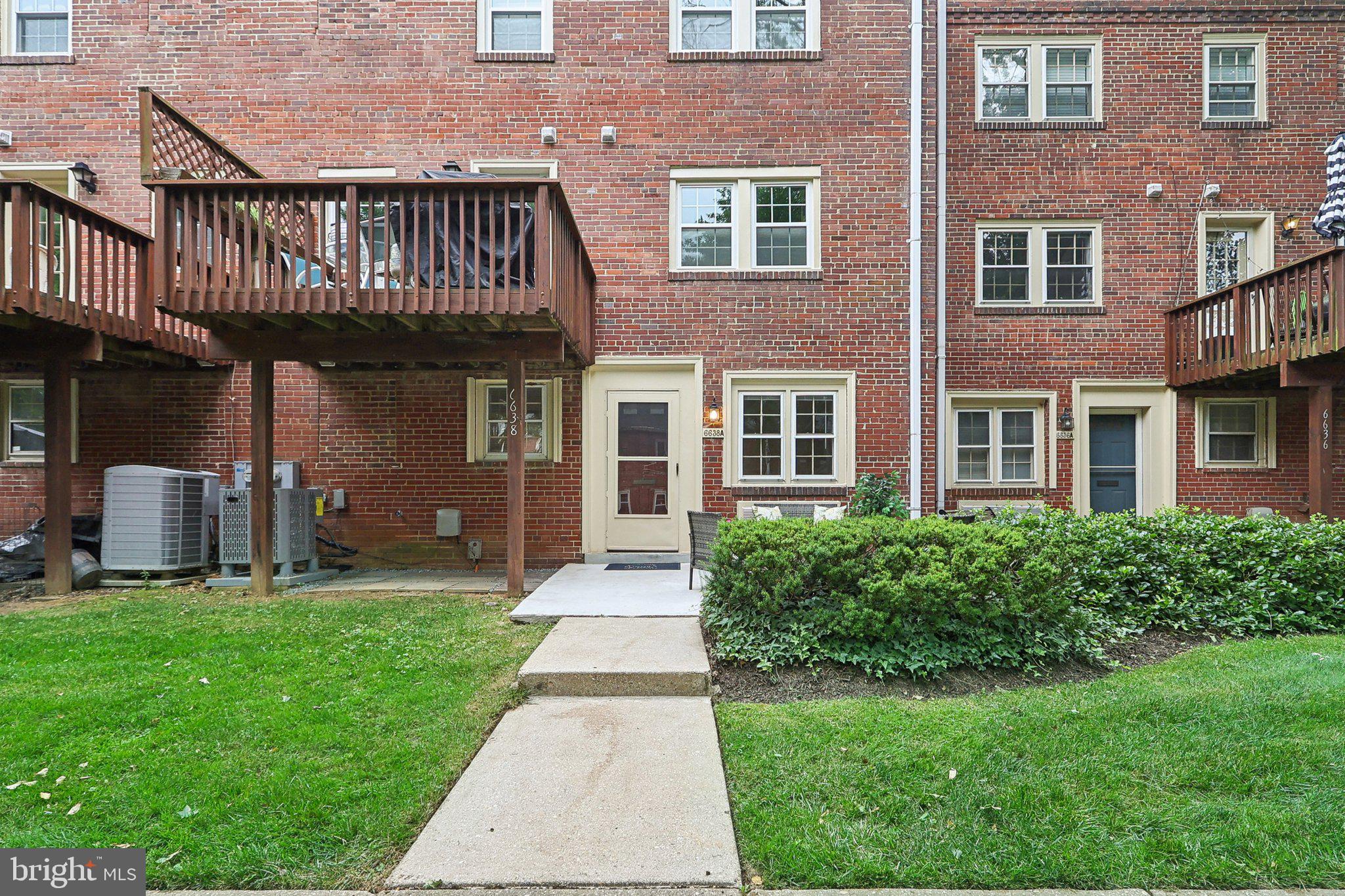 KENWOOD FOREST - Residential Lease