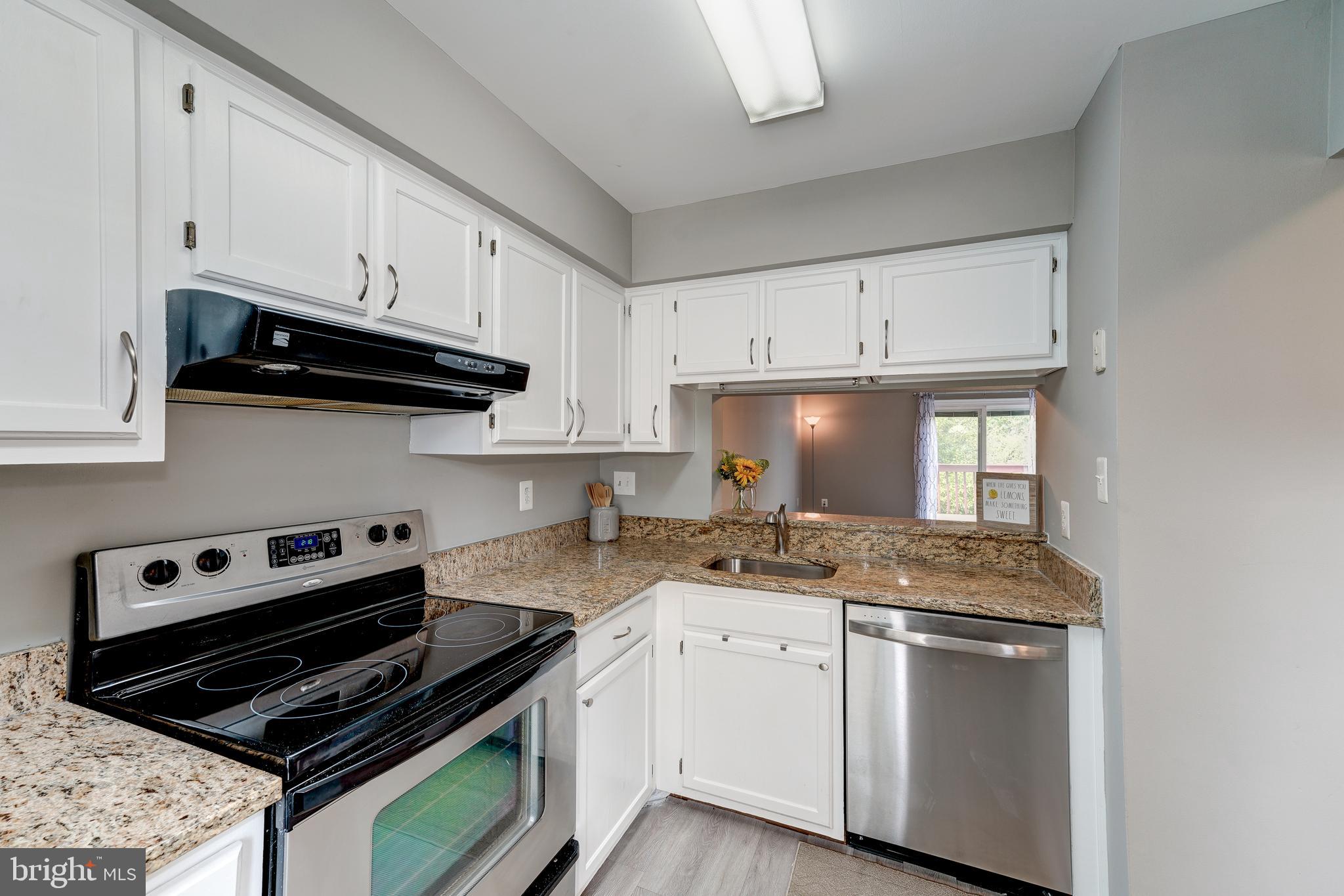 CLOVERLEAF - Residential