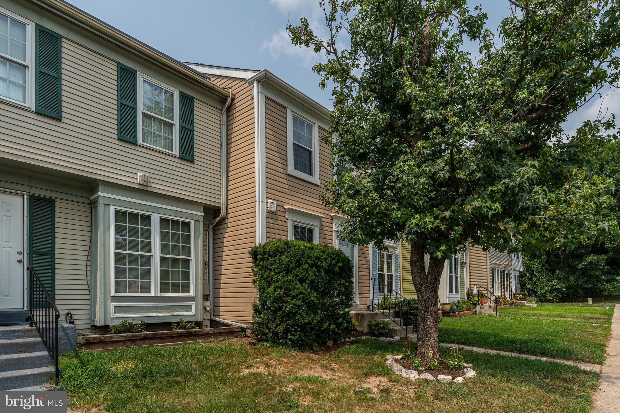 CLOVERLEAF - Residential