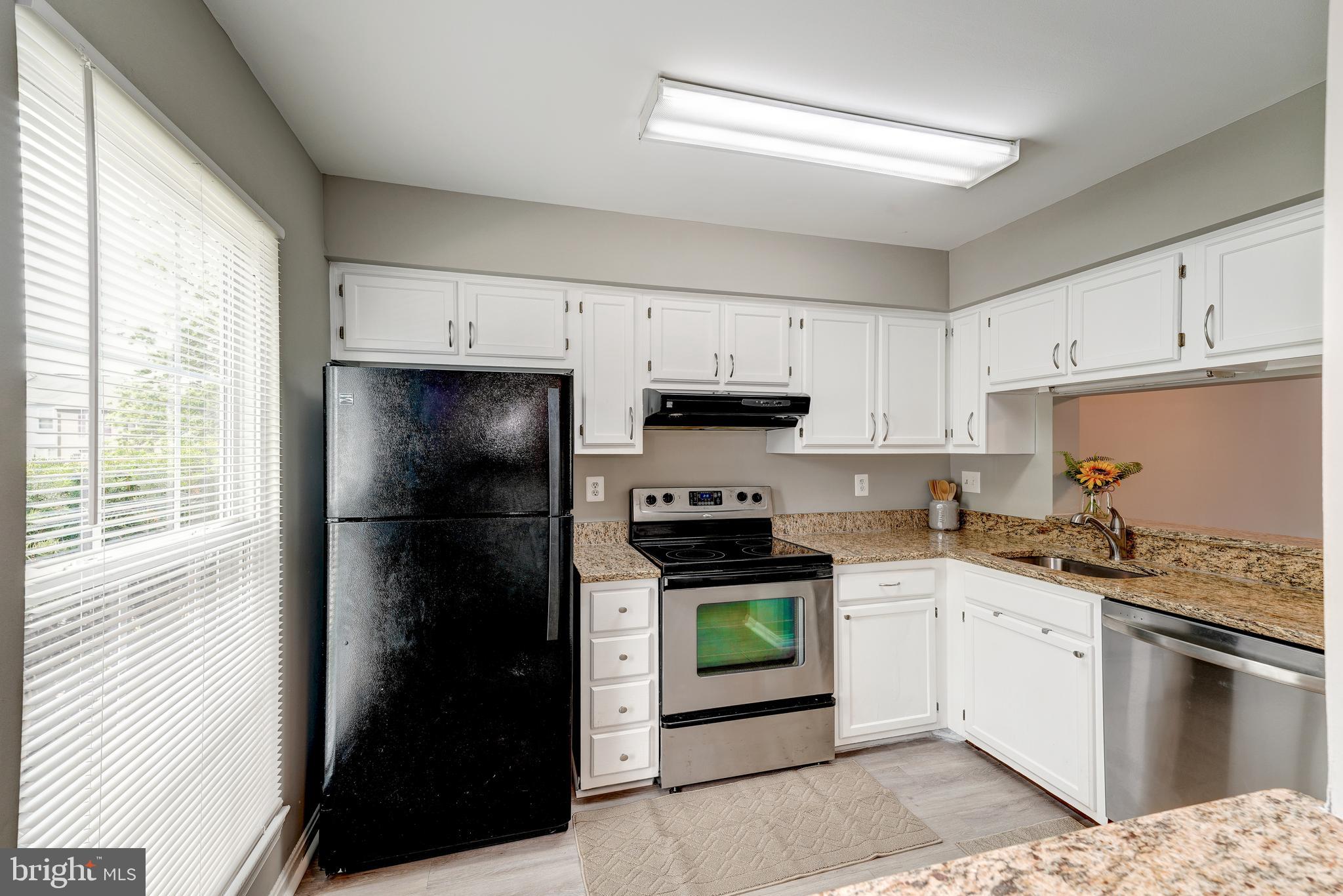 CLOVERLEAF - Residential