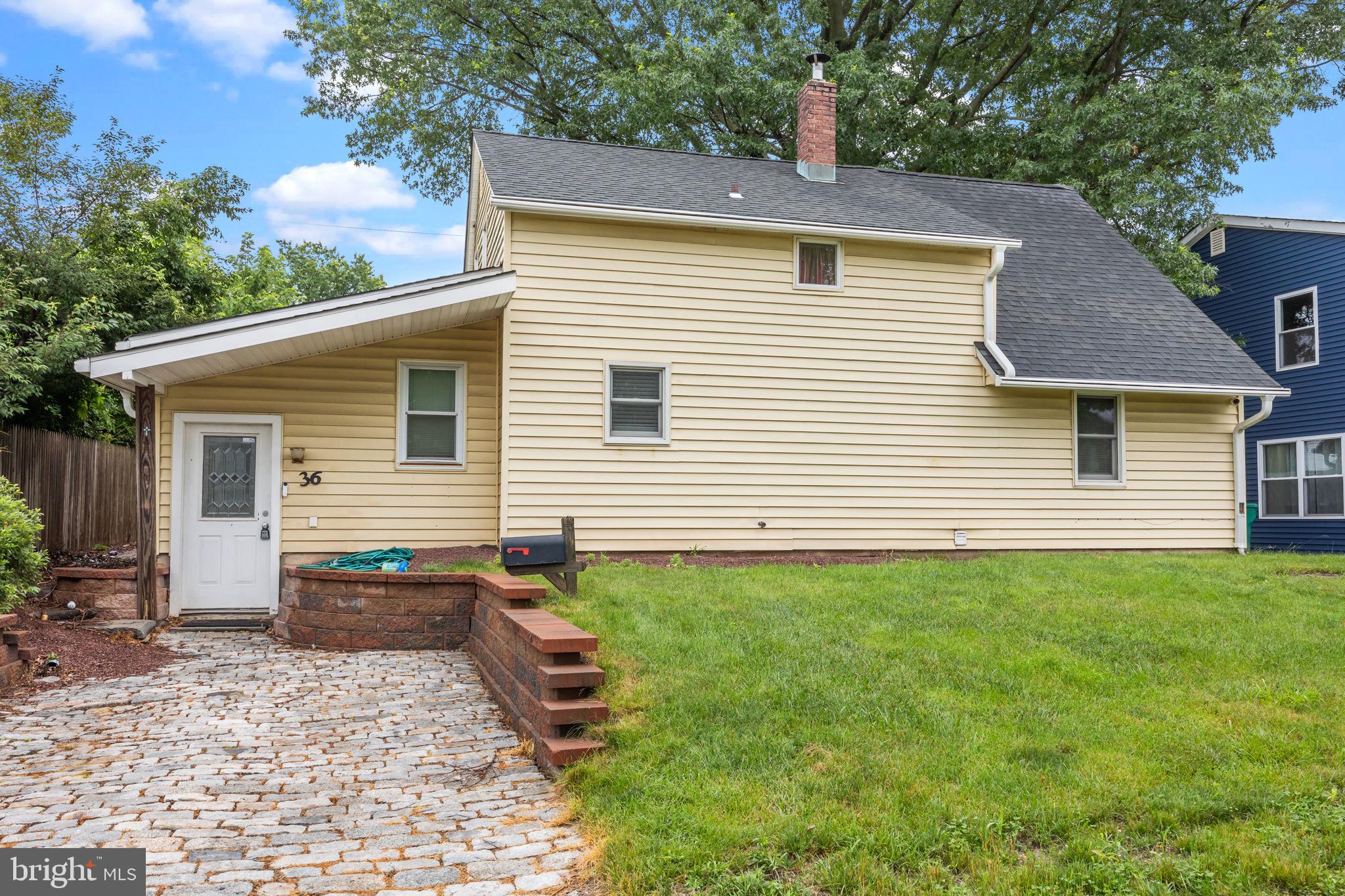 36 GRAPEVINE ROAD