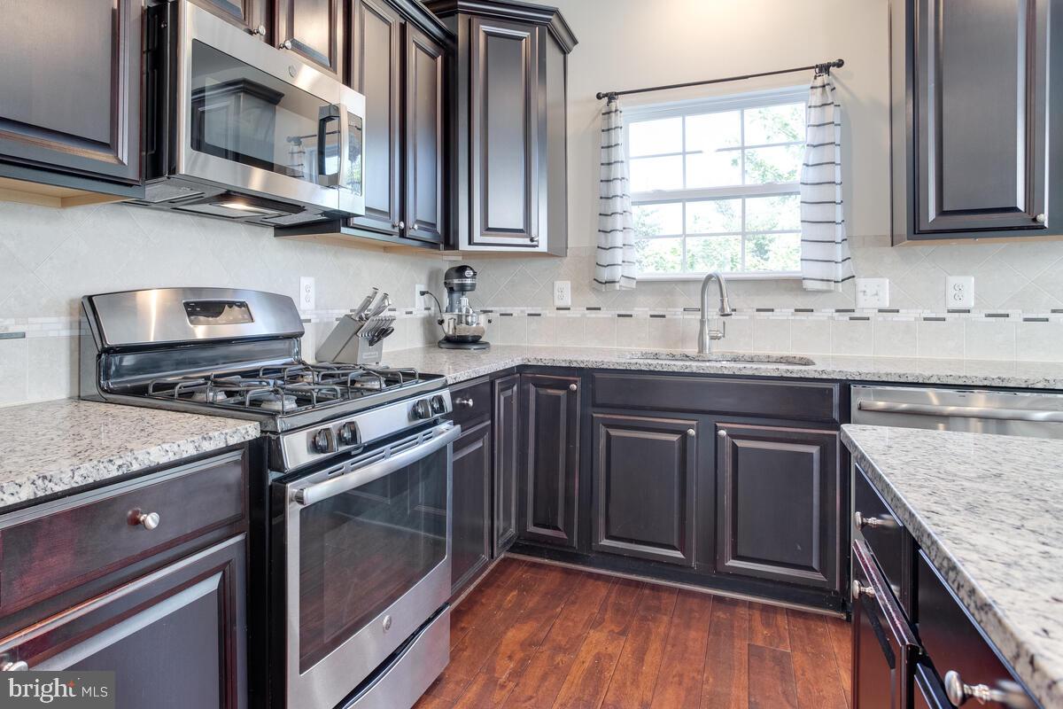 BOYERS RIDGE - Residential