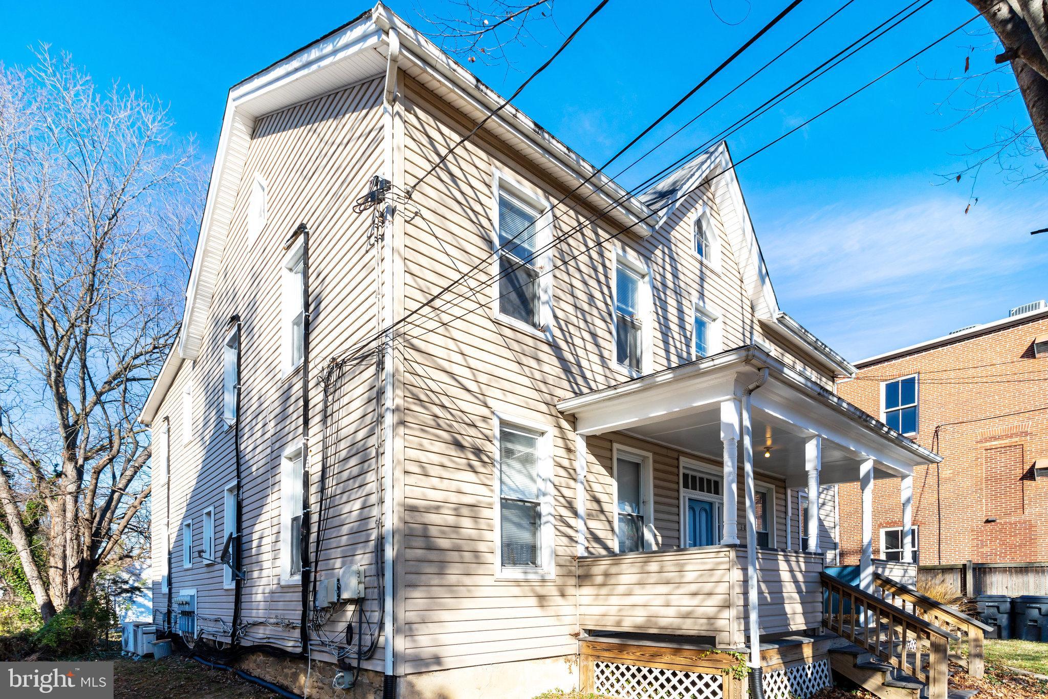 LAUREL - Residential Lease