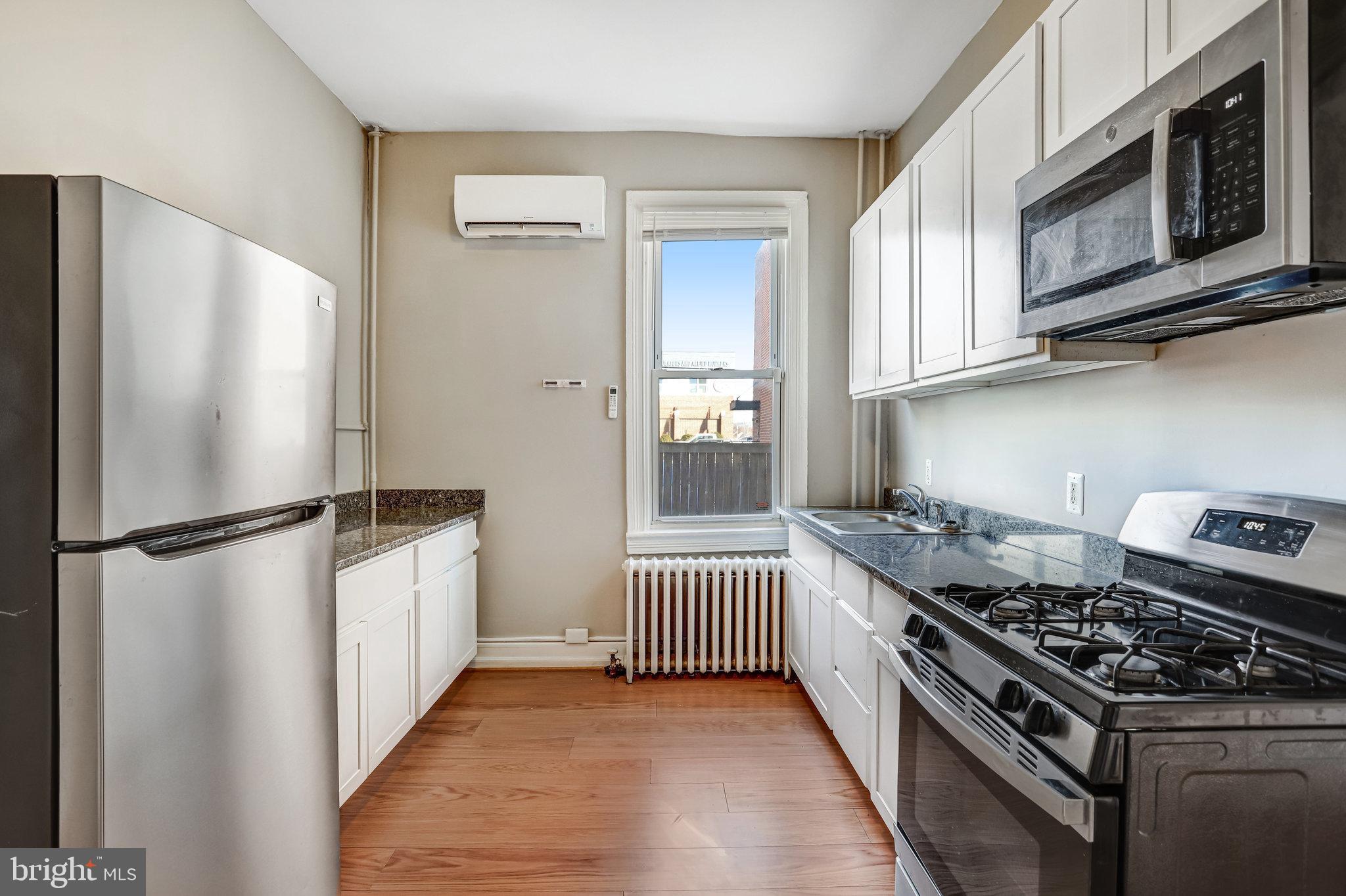 LAUREL - Residential Lease