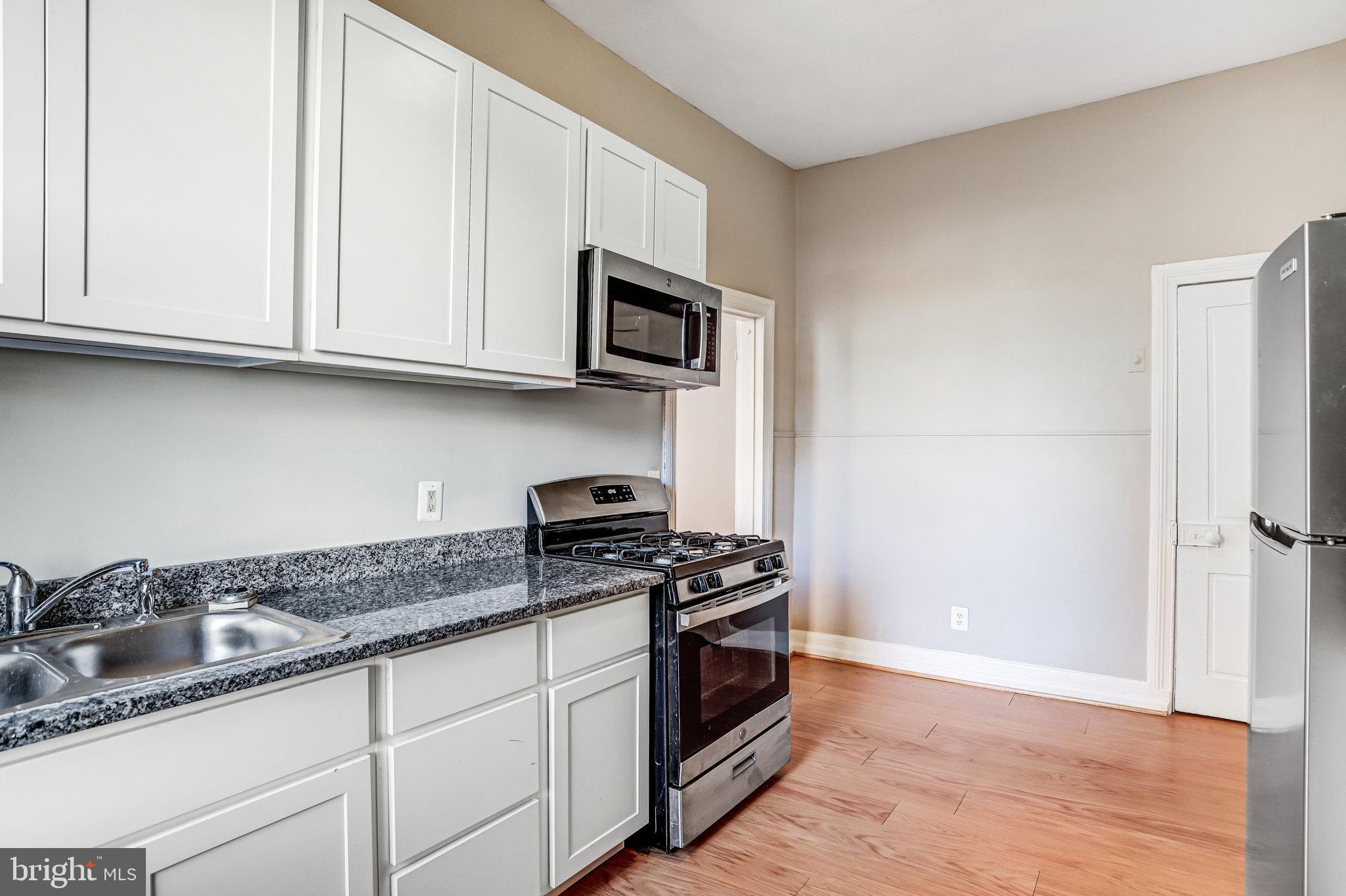 LAUREL - Residential Lease