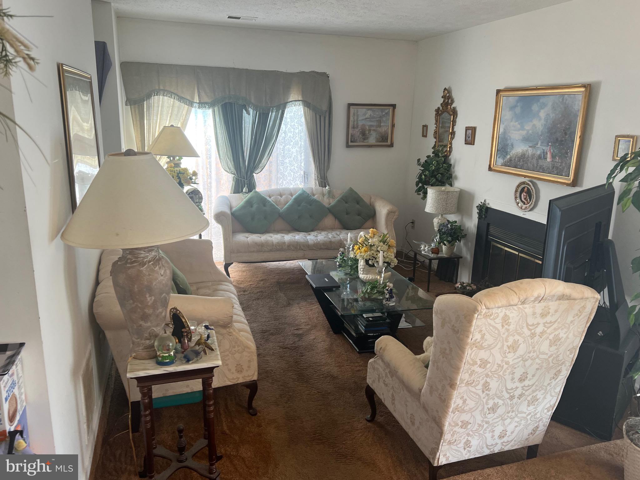 FAIR HILL FARM - Residential