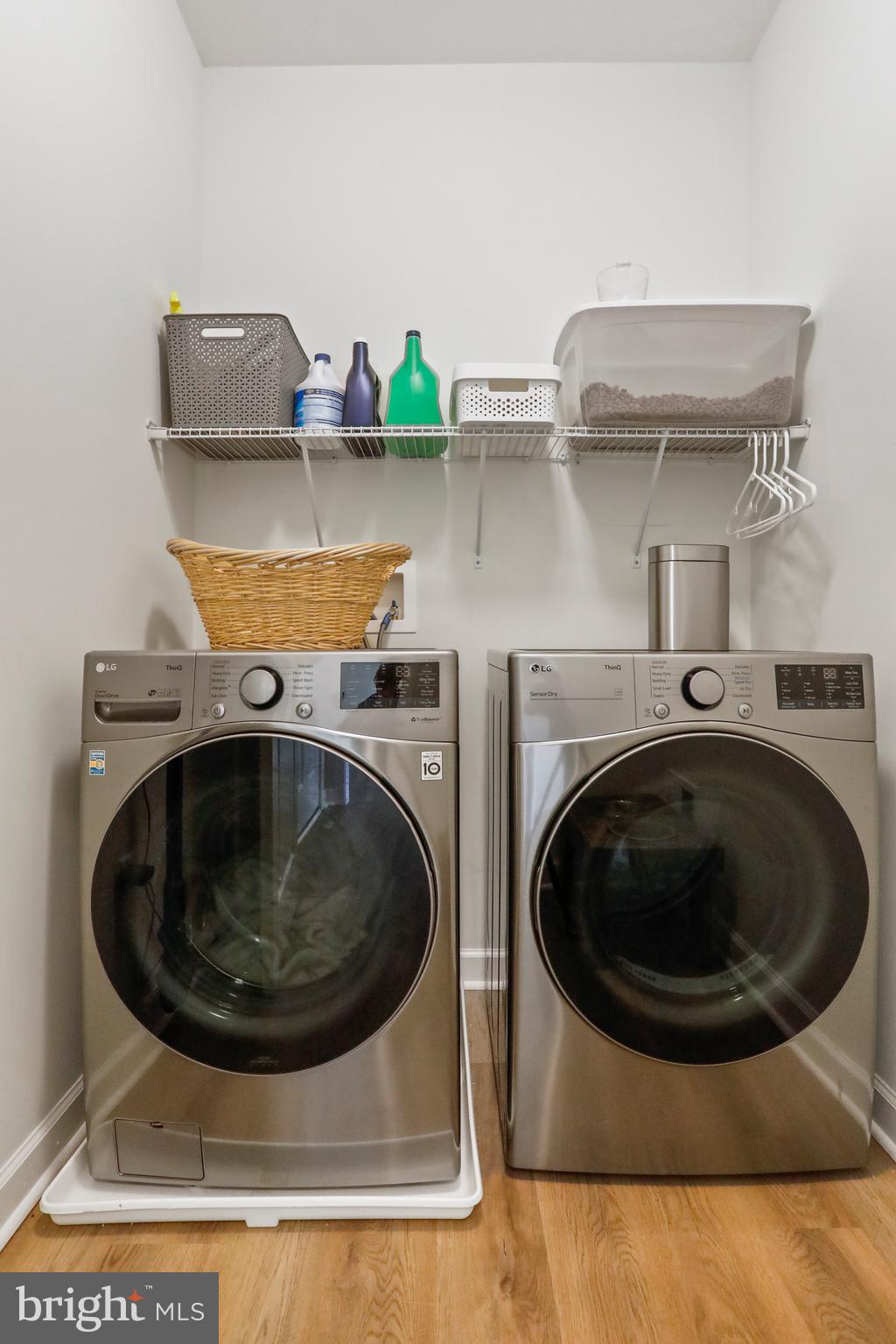 MIDDLE CREEK VISTAS - Residential