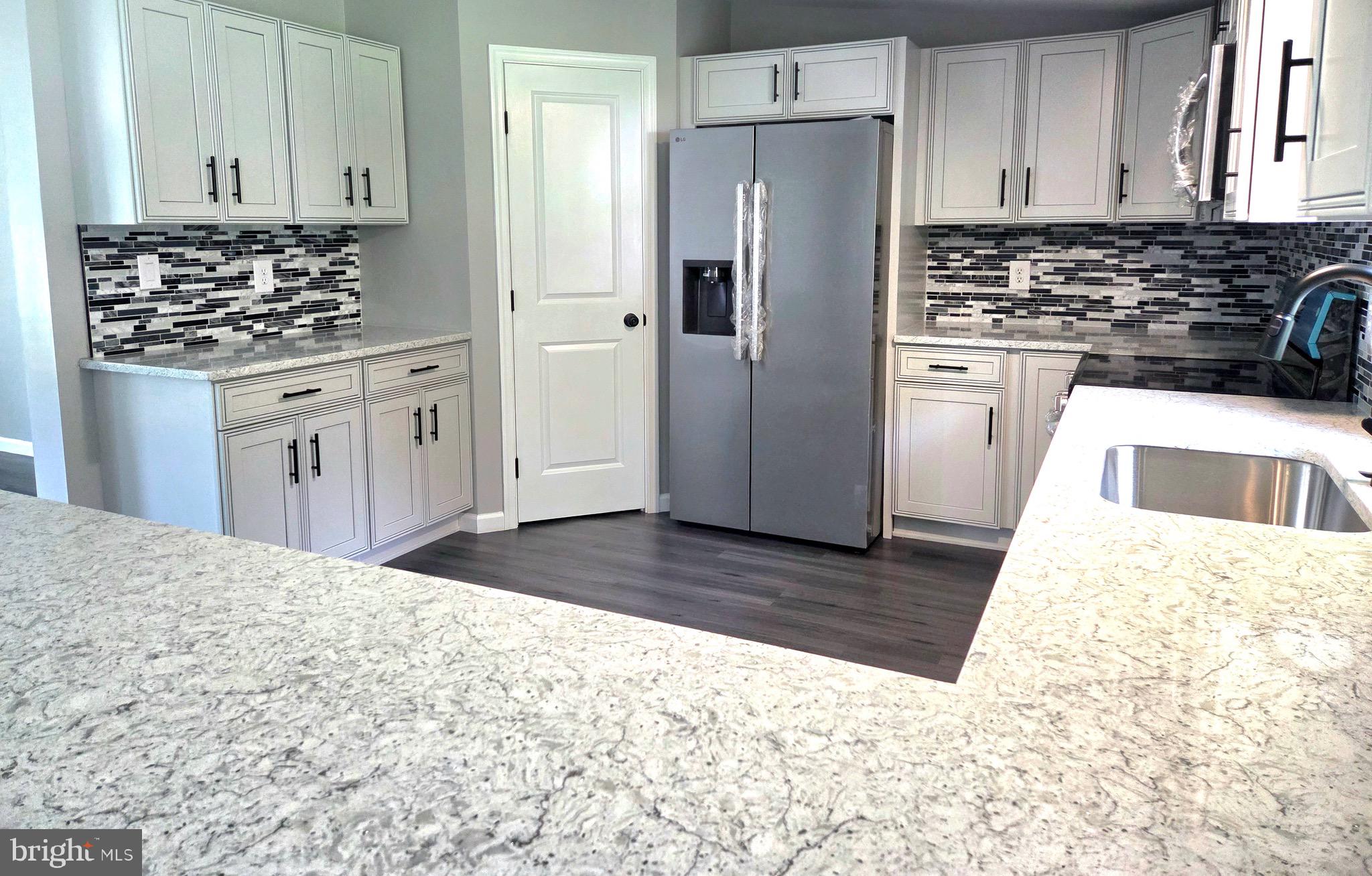 CABIN RIDGE - Residential