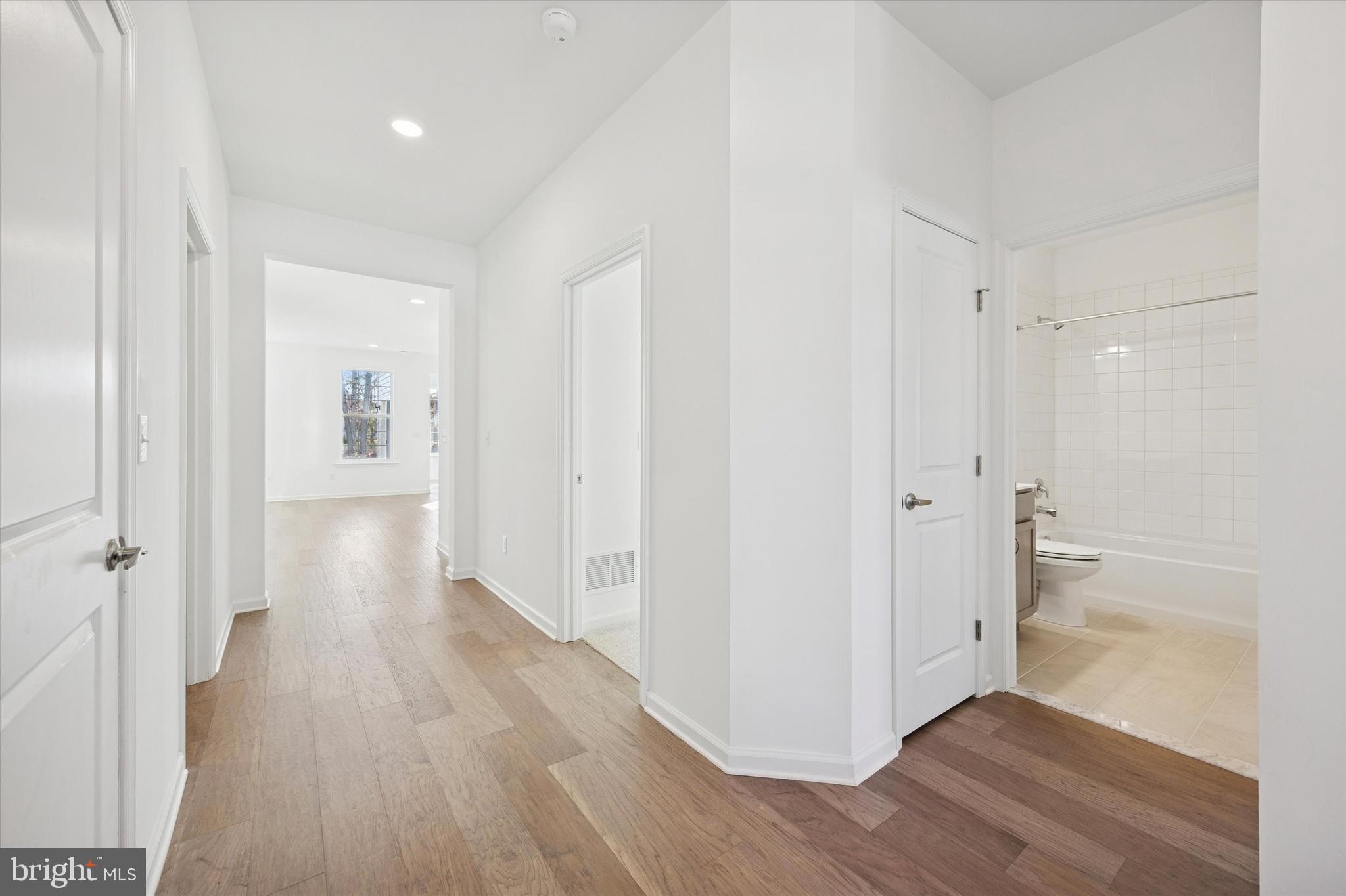 3644 CASTLETON DRIVE