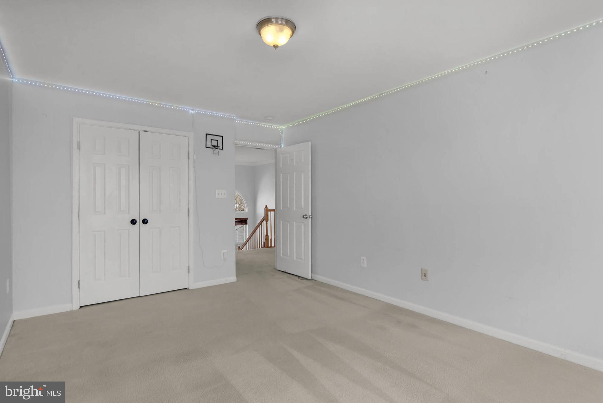 GALYN MANOR - Residential