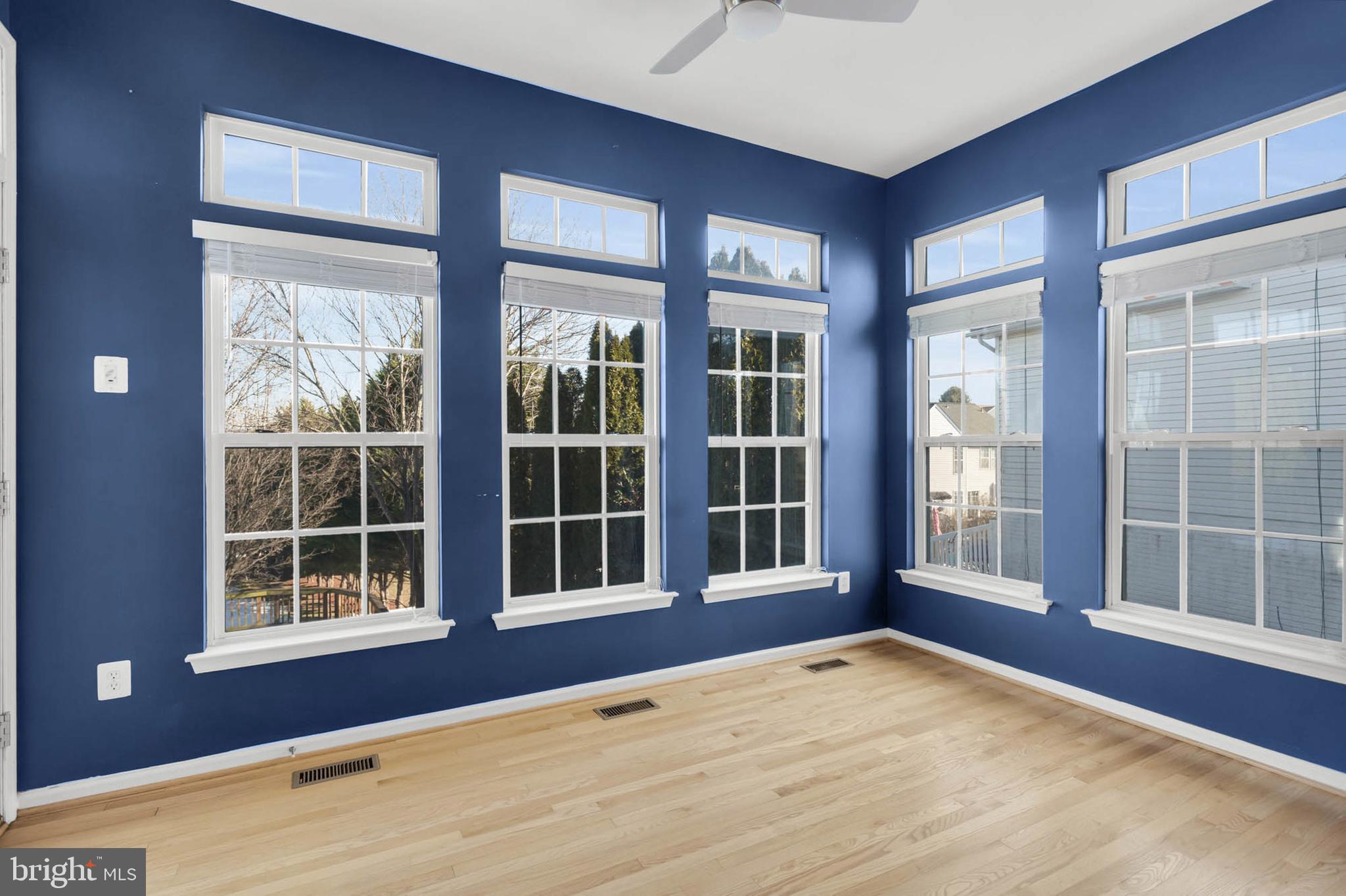 GALYN MANOR - Residential