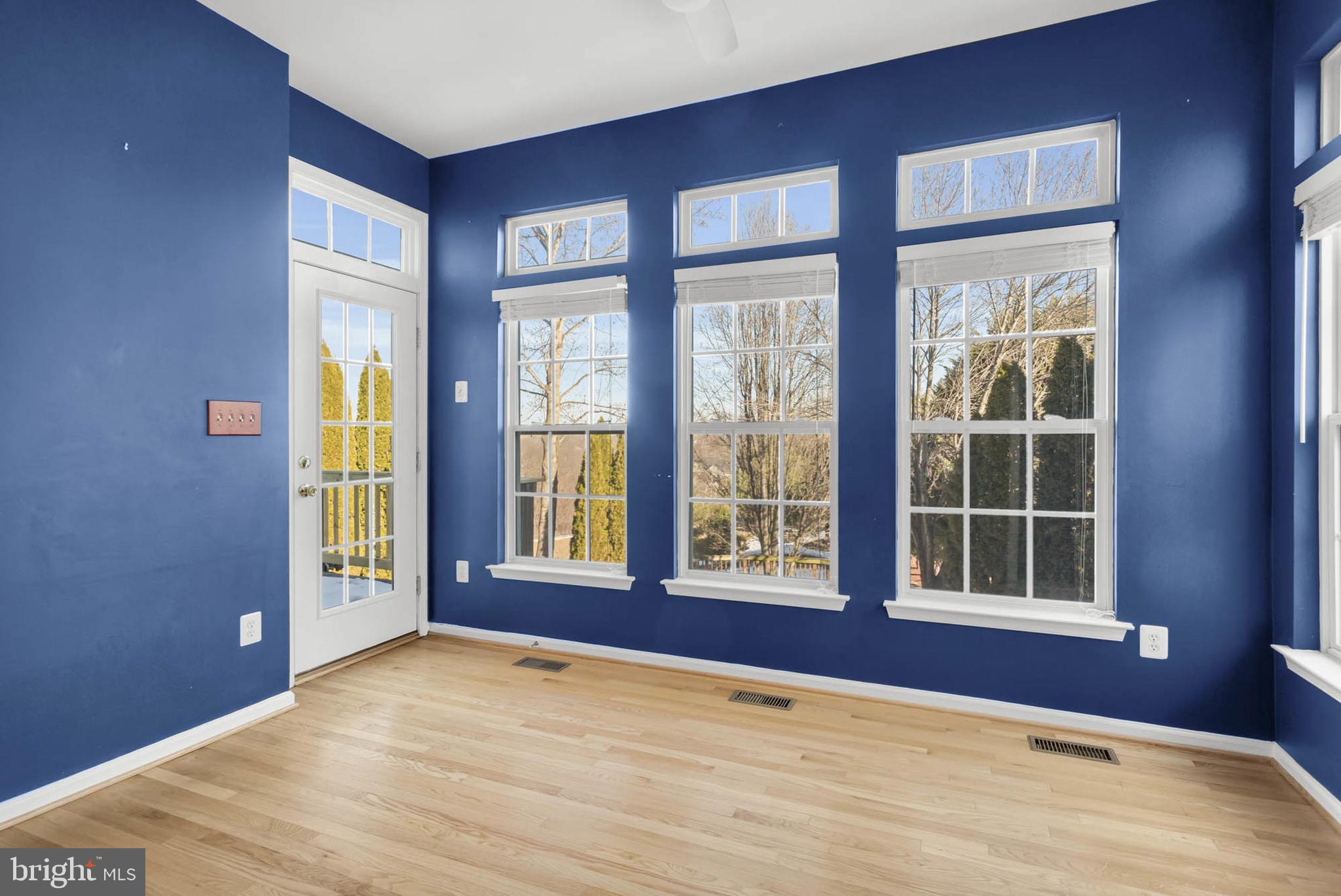 GALYN MANOR - Residential