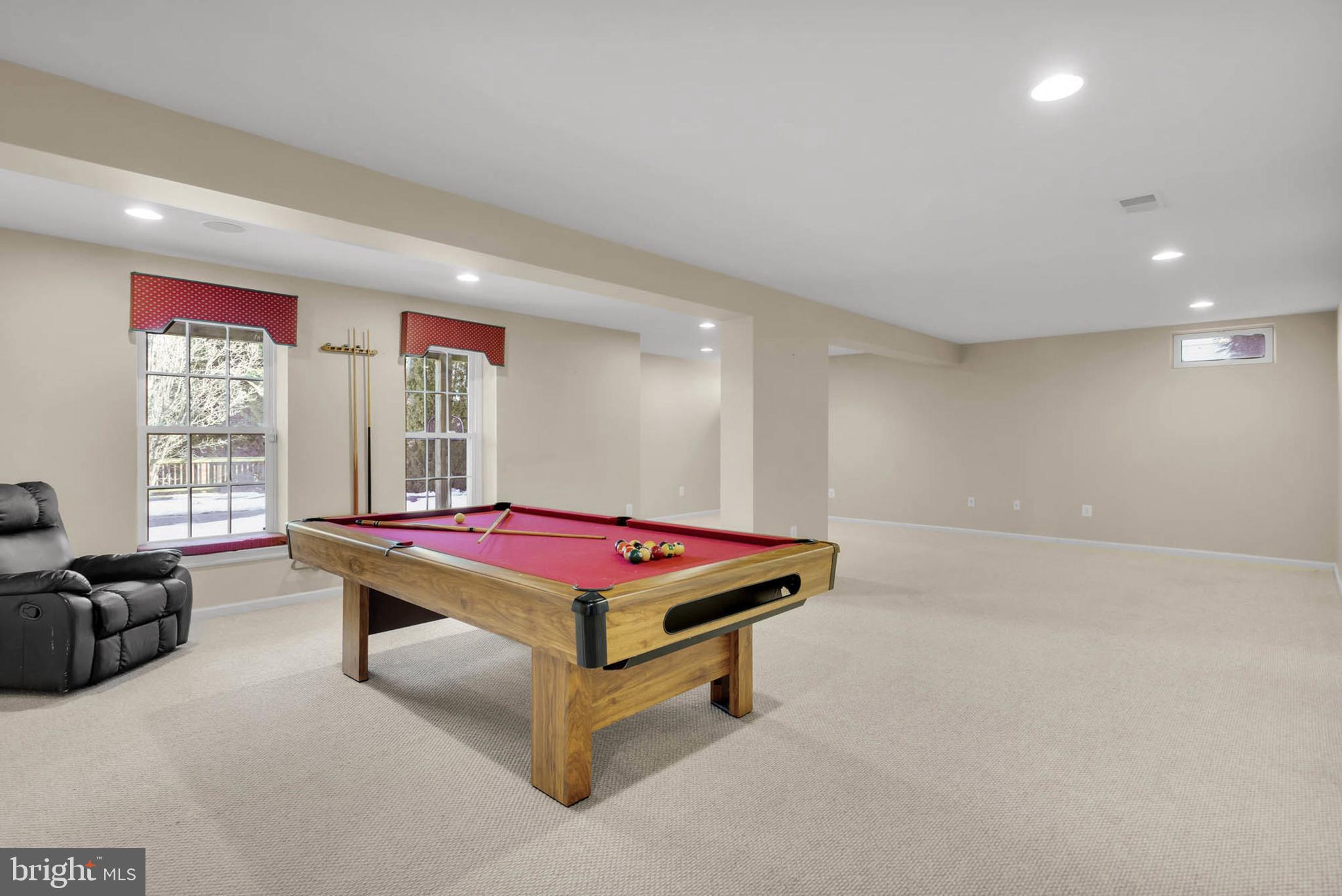 GALYN MANOR - Residential