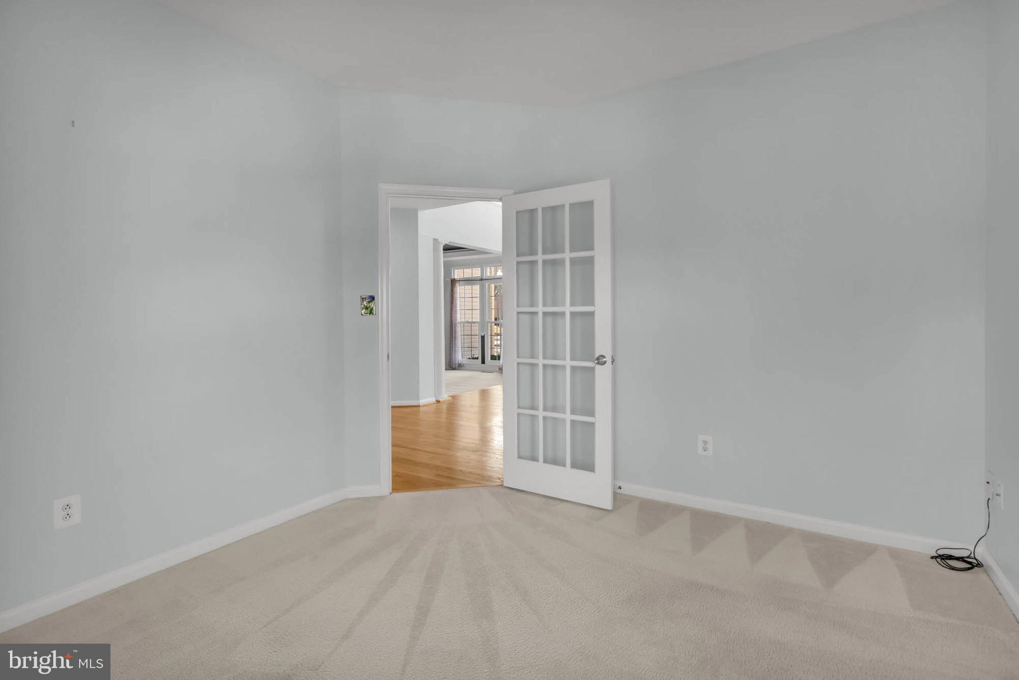 GALYN MANOR - Residential