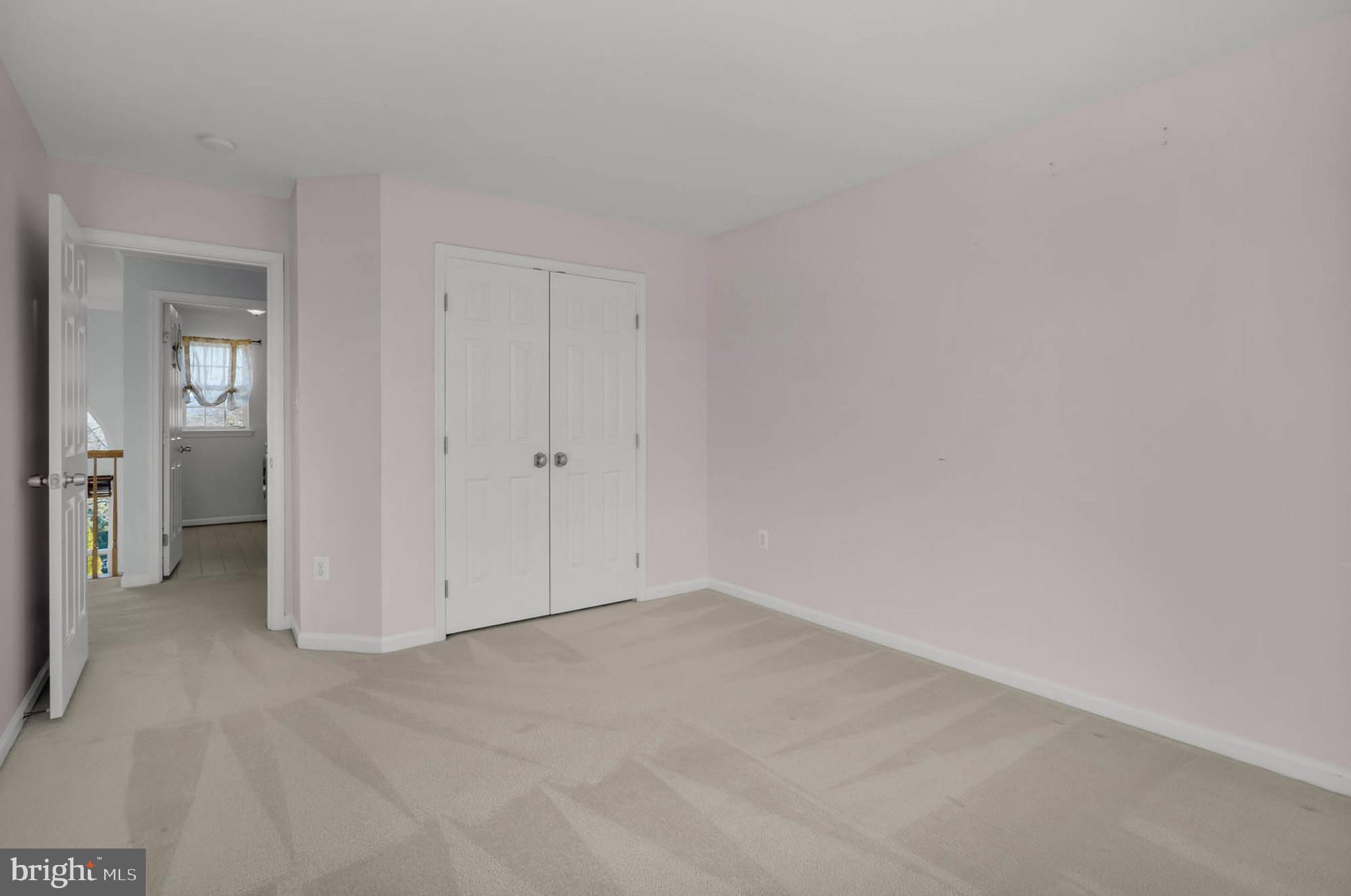 GALYN MANOR - Residential