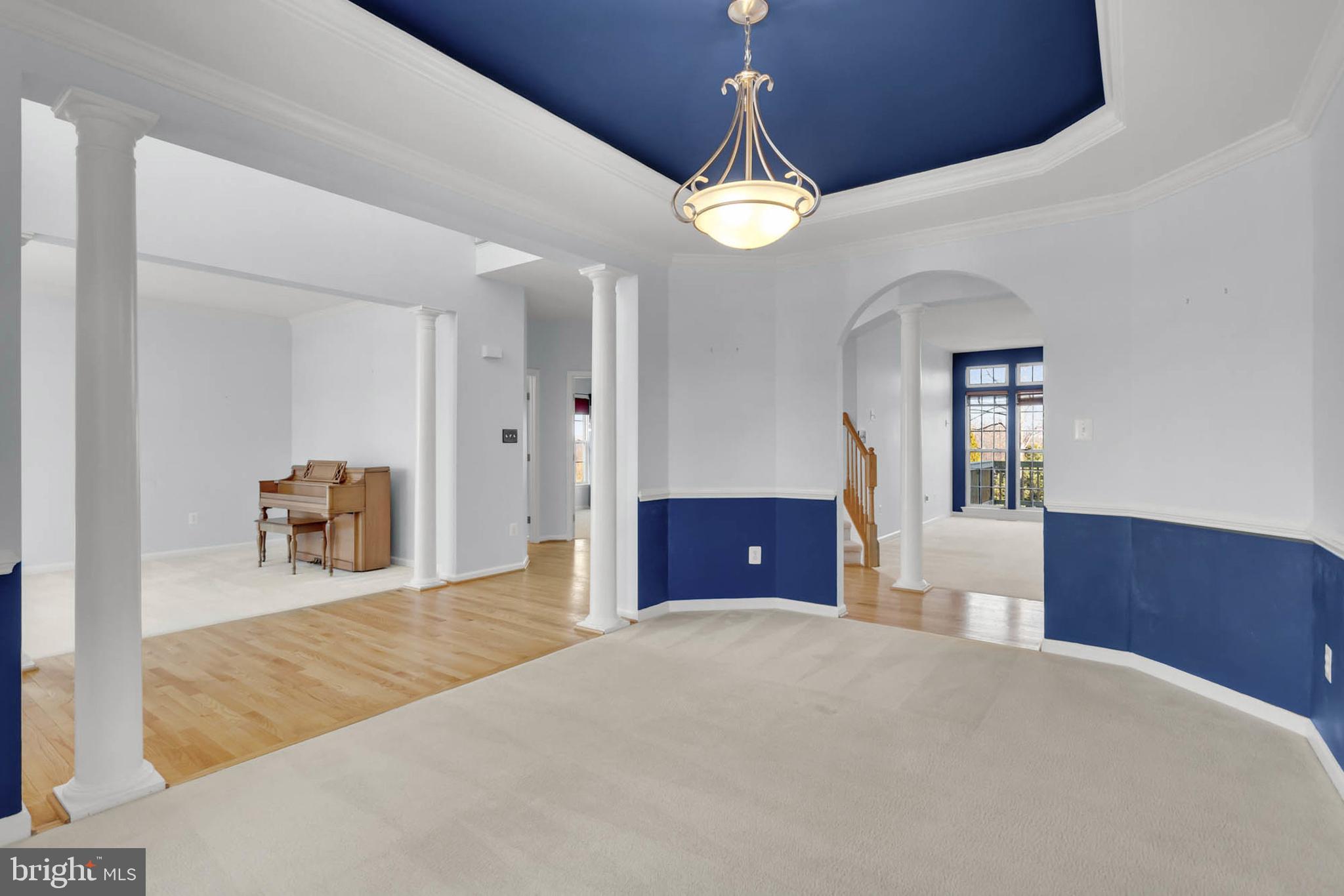 GALYN MANOR - Residential