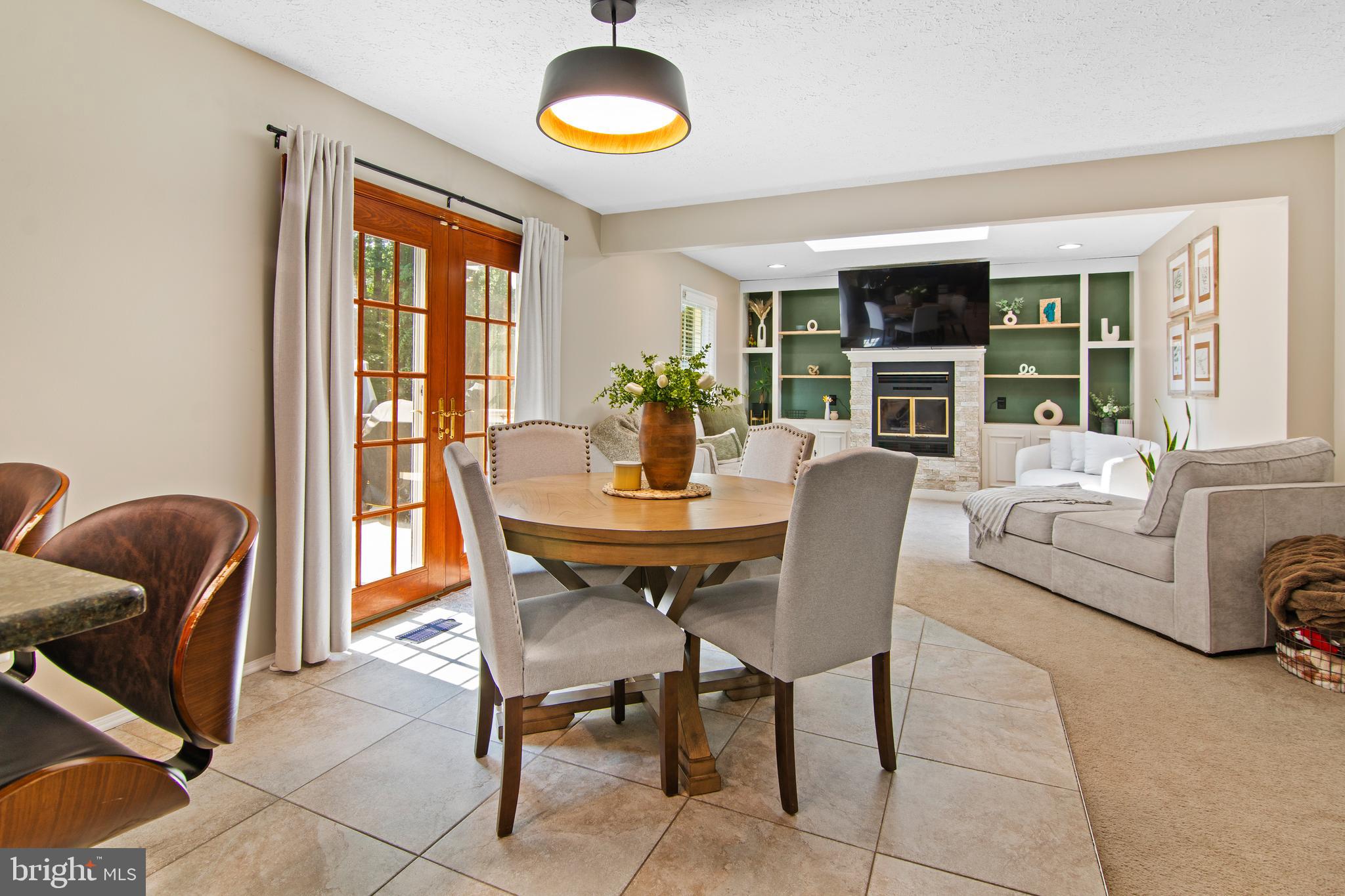 1736 REMINGTON DRIVE