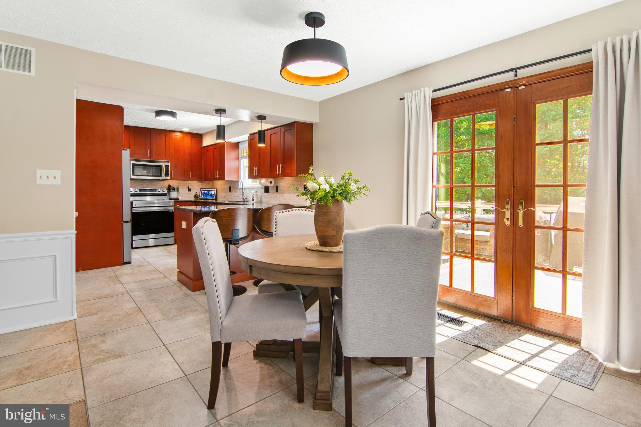 1736 REMINGTON DRIVE