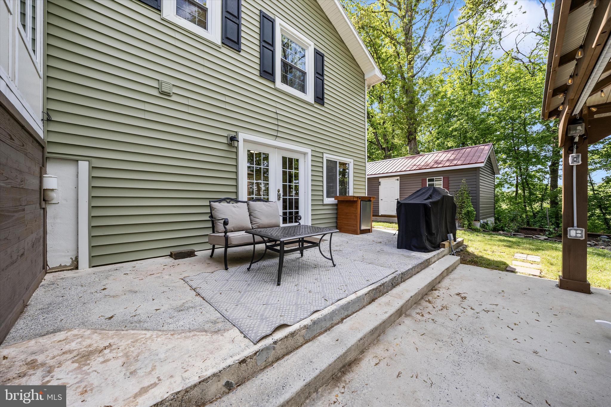 QUAIL RUN FARM - Residential