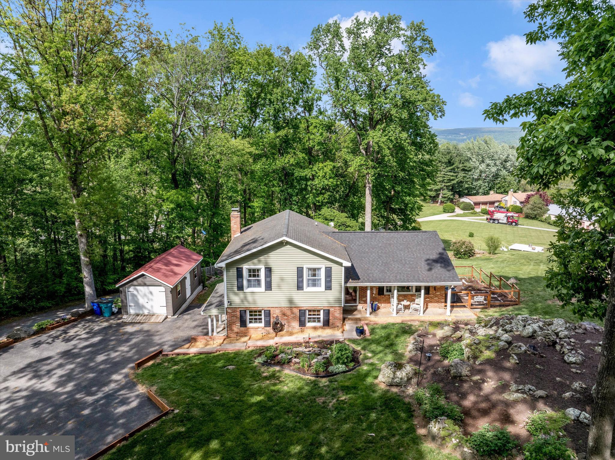 QUAIL RUN FARM - Residential