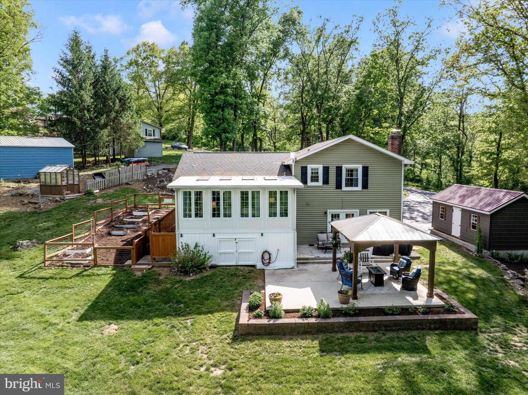 QUAIL RUN FARM - Residential