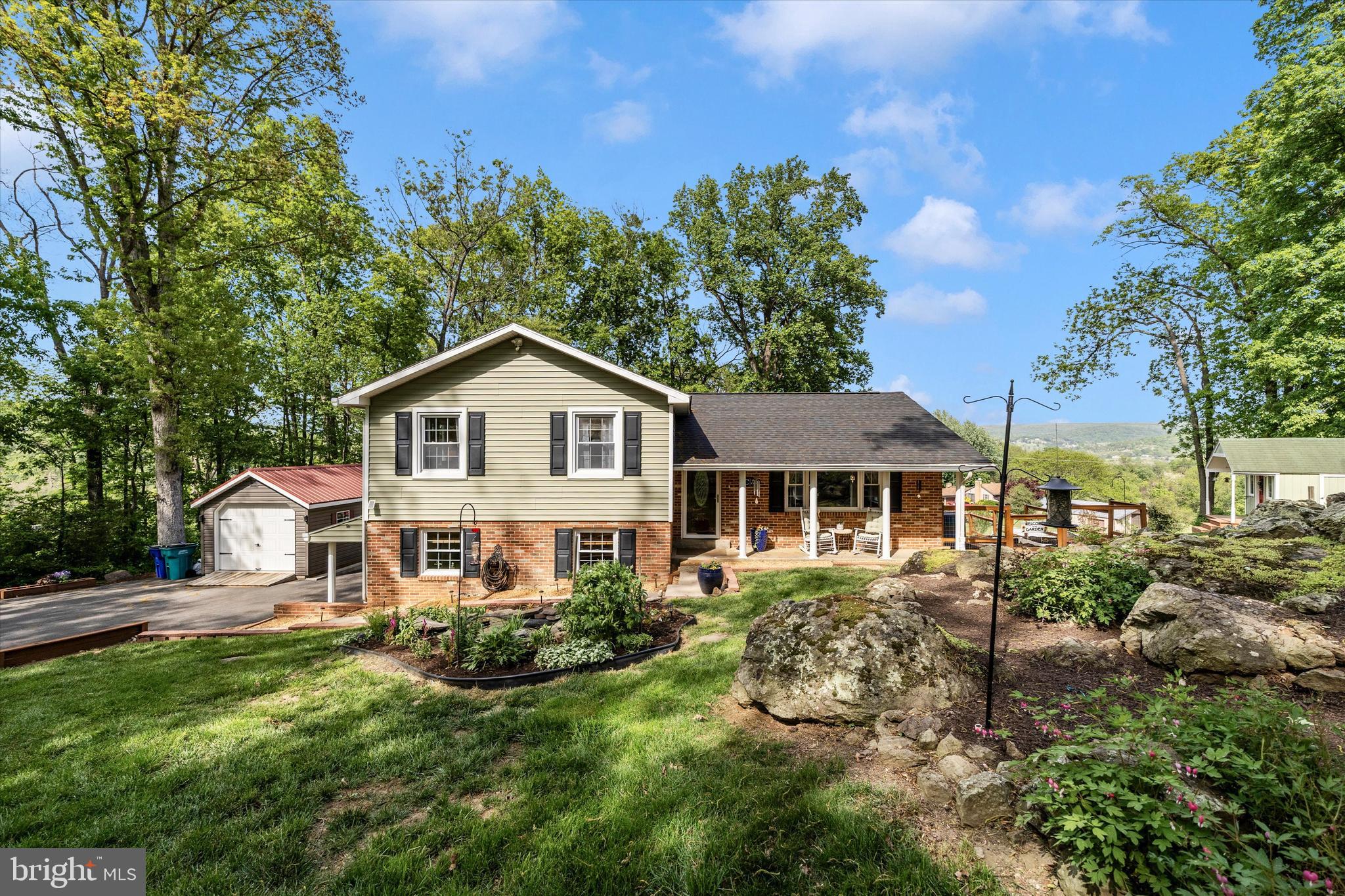 QUAIL RUN FARM - Residential