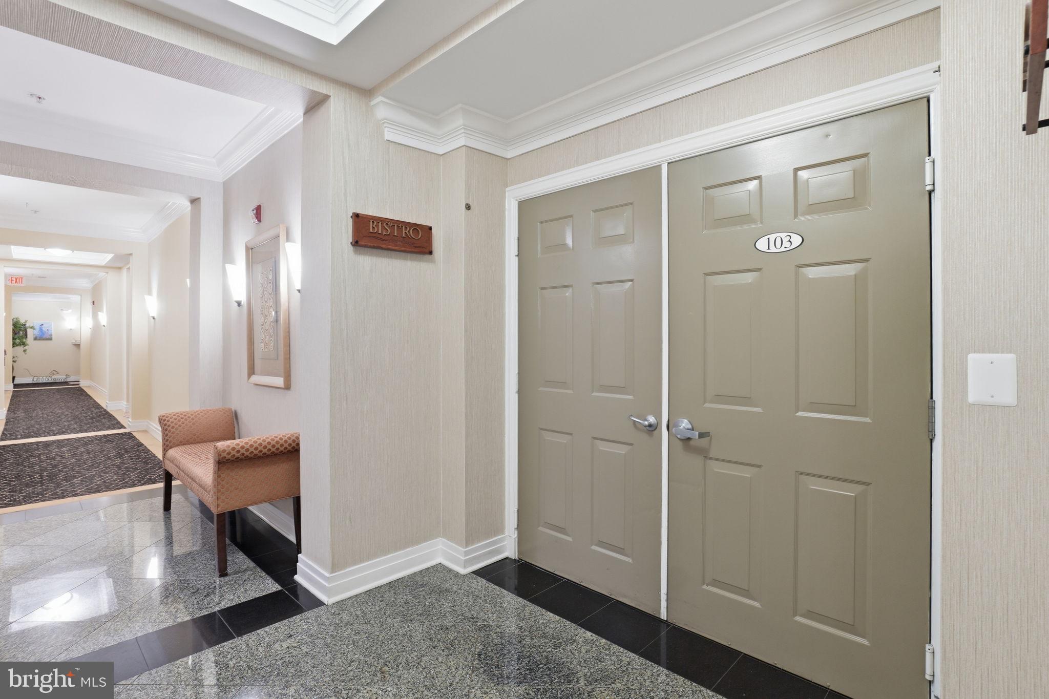 HIDDENBROOK - Residential