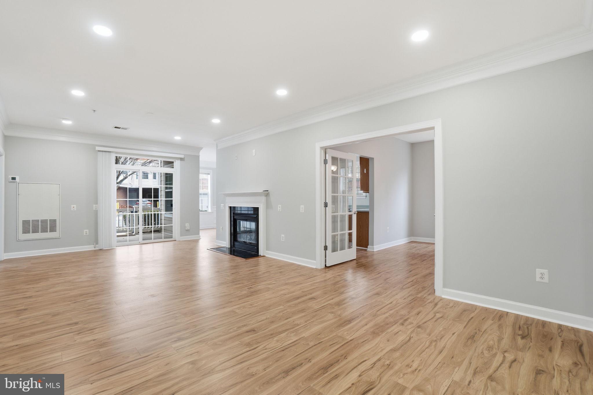 HIDDENBROOK - Residential