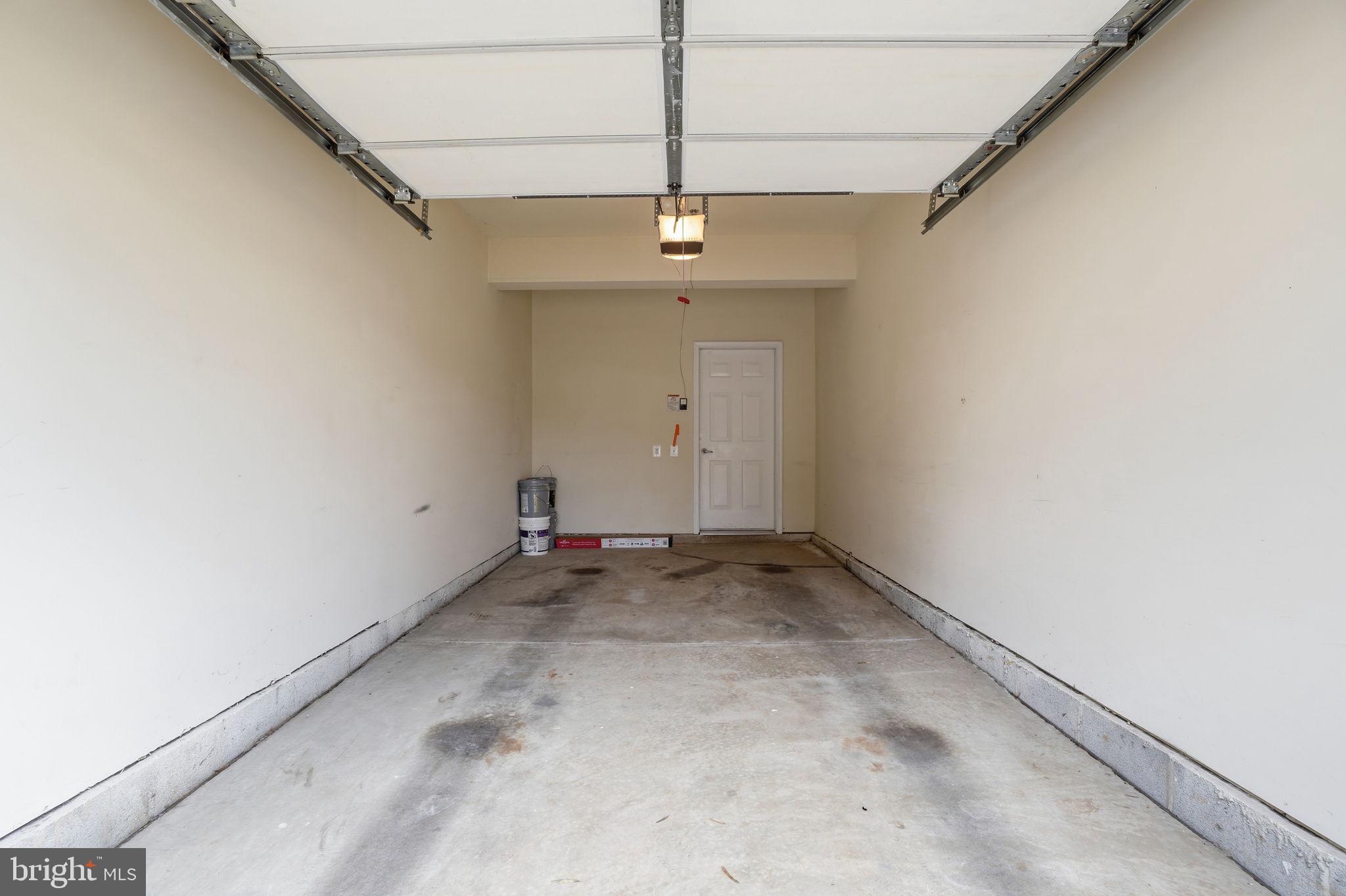 HIDDENBROOK - Residential