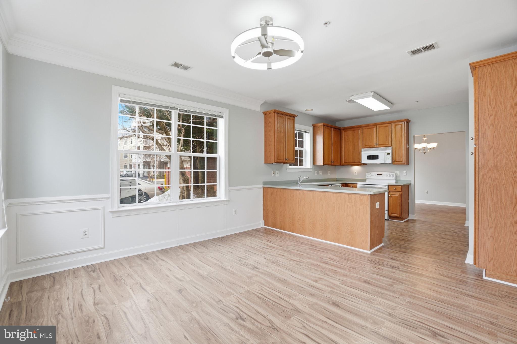 HIDDENBROOK - Residential