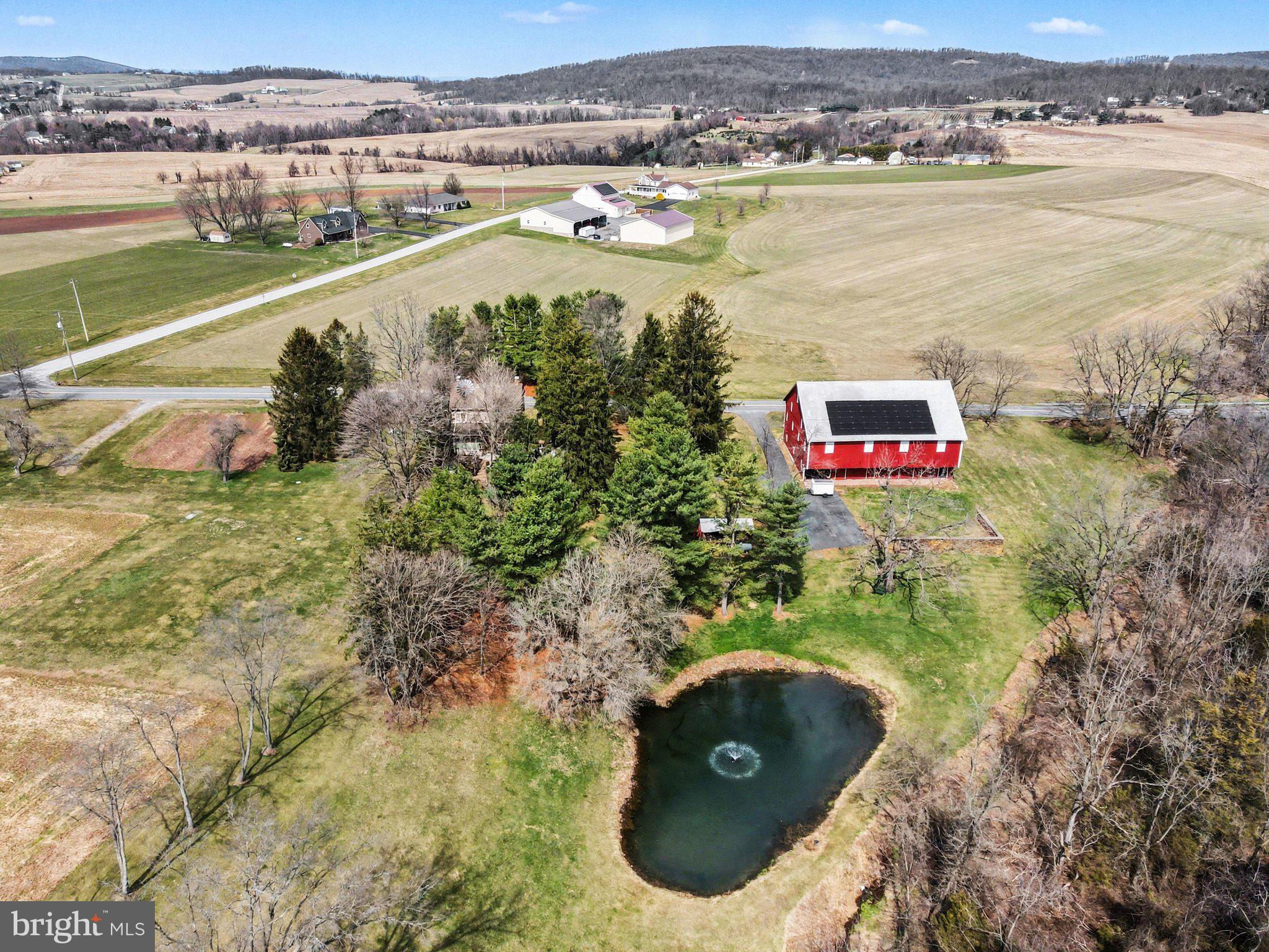 950 W SPRING VALLEY ROAD