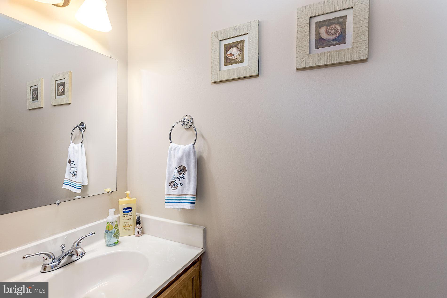 KINGSTOWNE - Residential