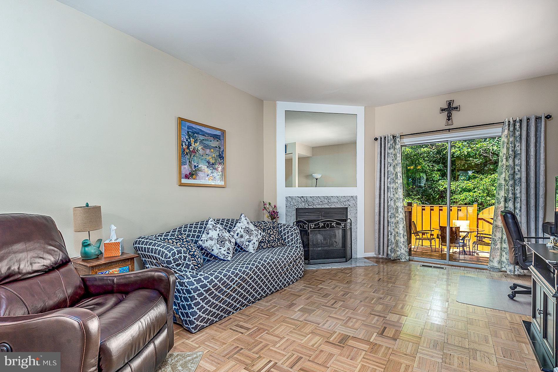 KINGSTOWNE - Residential