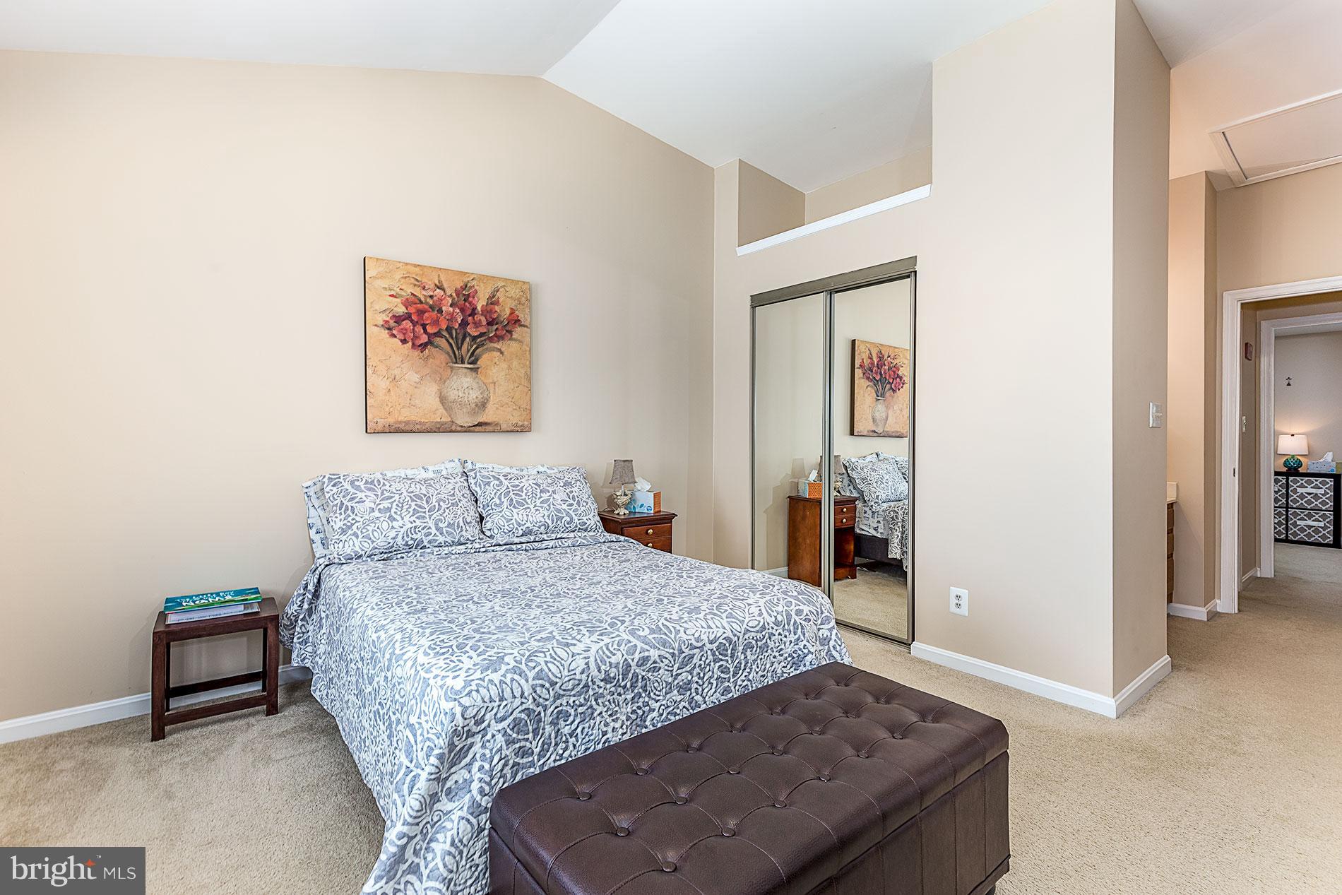 KINGSTOWNE - Residential