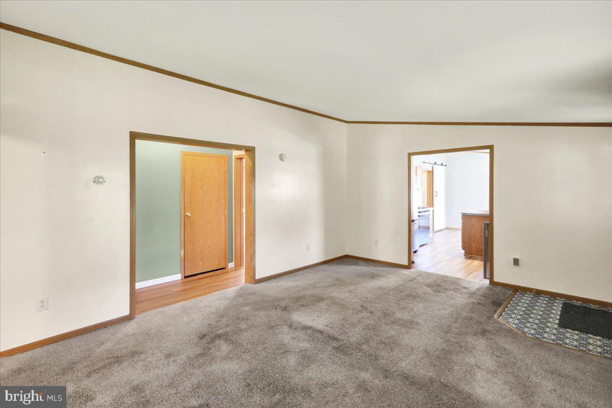 HEISTERS CREEK - Residential