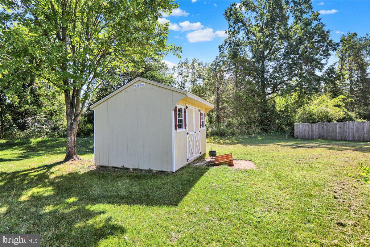 HEISTERS CREEK - Residential