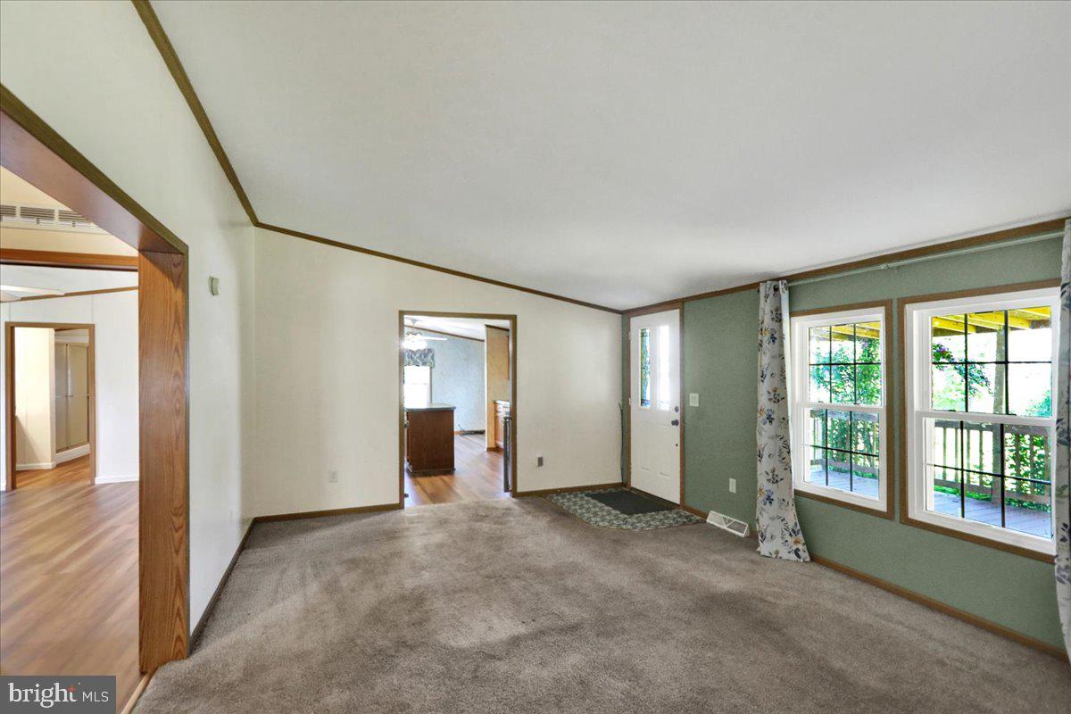 HEISTERS CREEK - Residential