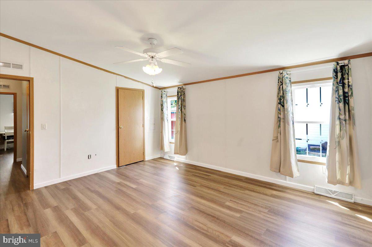 HEISTERS CREEK - Residential