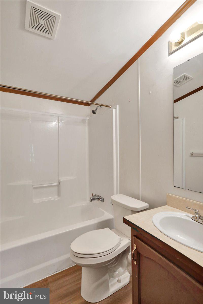 HEISTERS CREEK - Residential