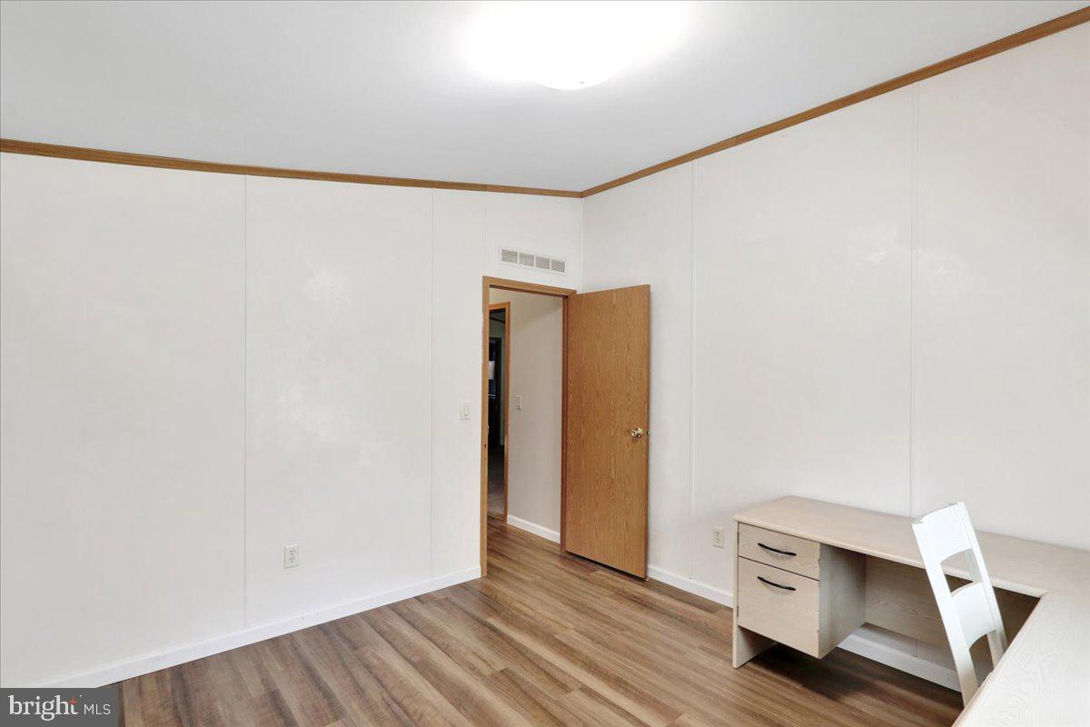 HEISTERS CREEK - Residential