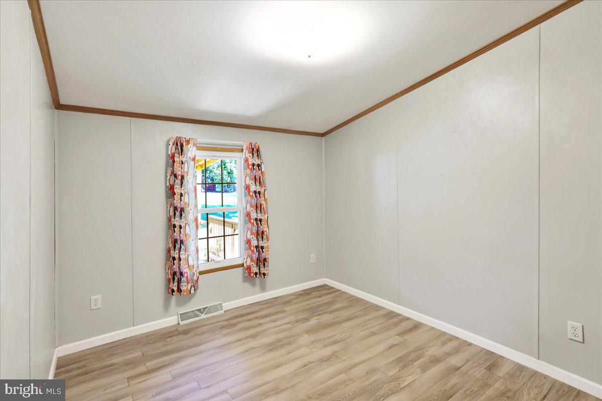 HEISTERS CREEK - Residential