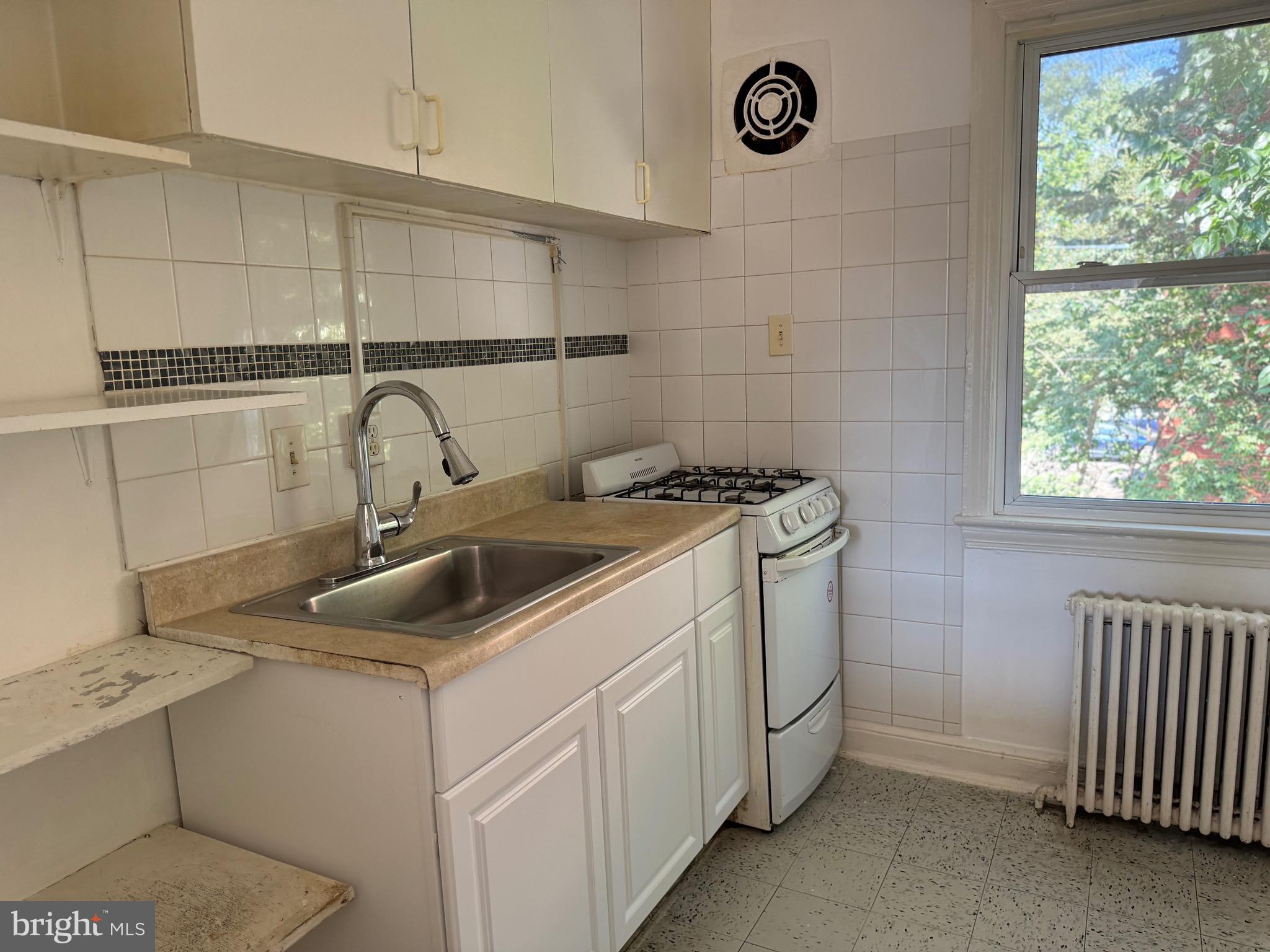 TAKOMA PARK - Residential Lease