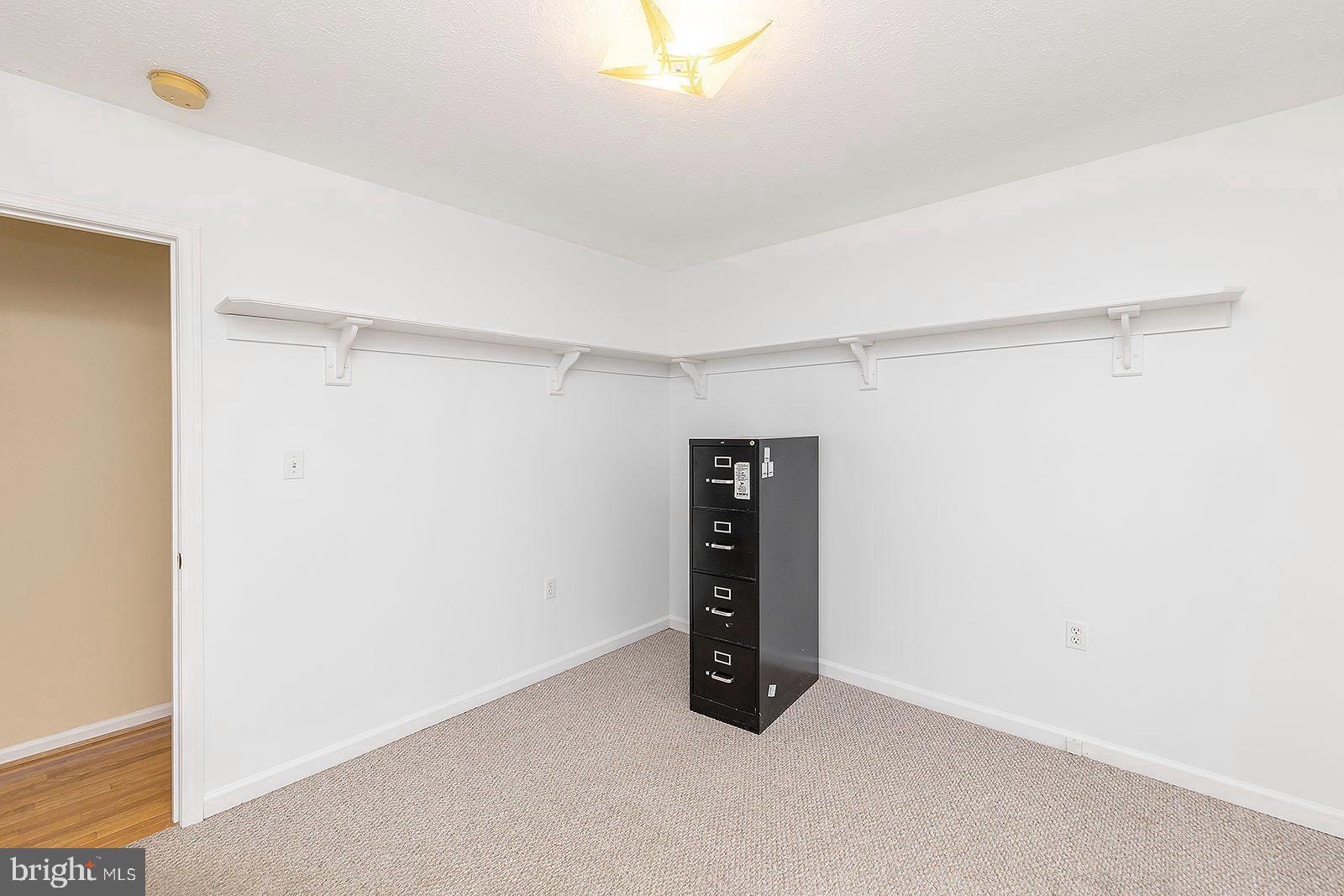 BRIAR RUN - Residential